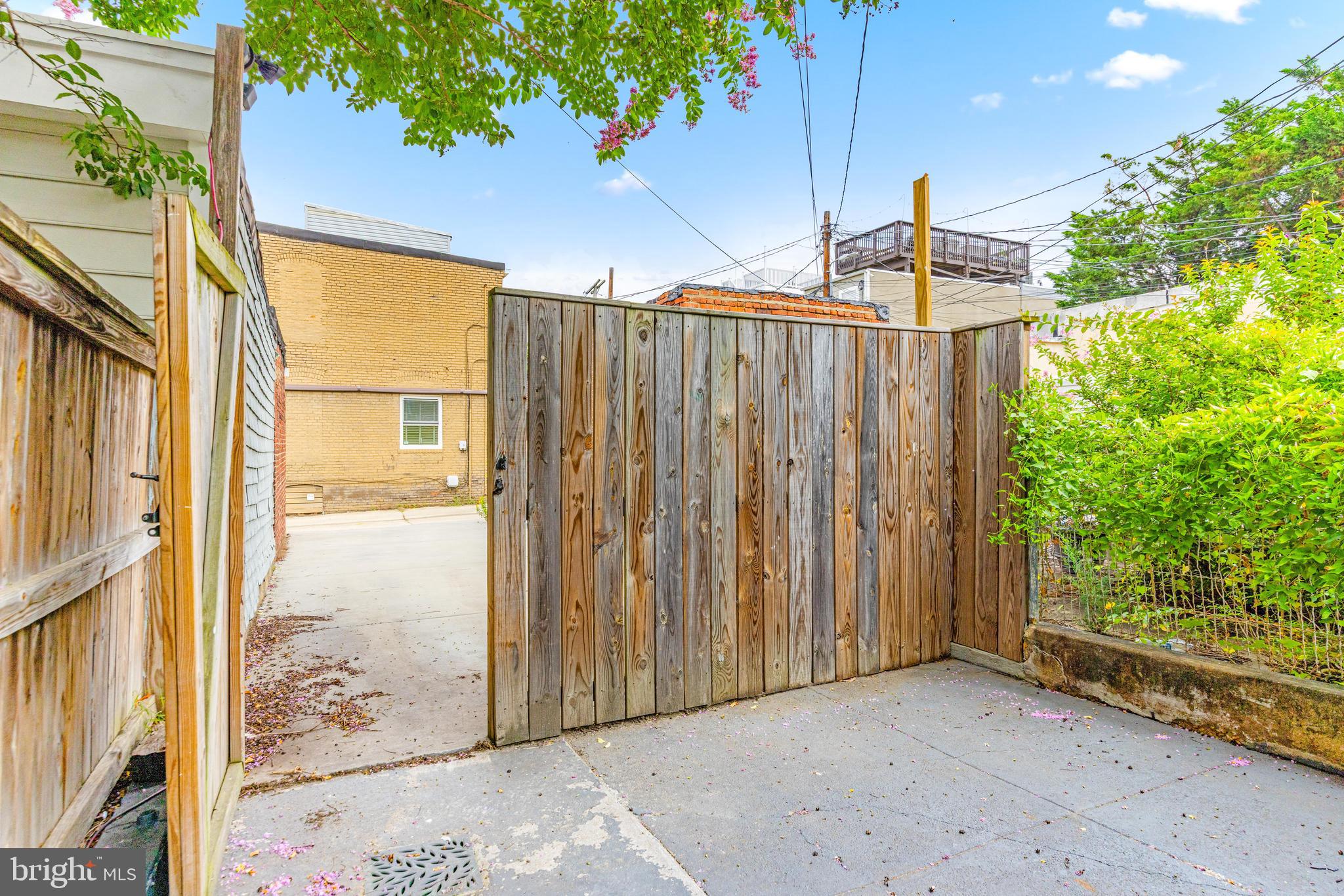 CANTON - Residential Lease