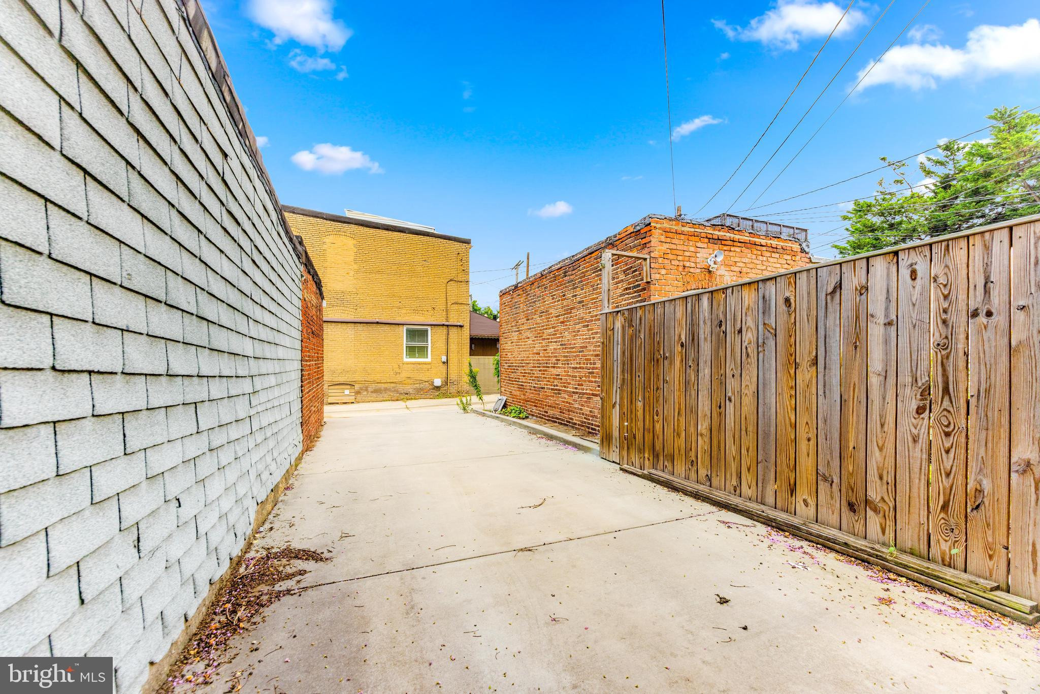 CANTON - Residential Lease