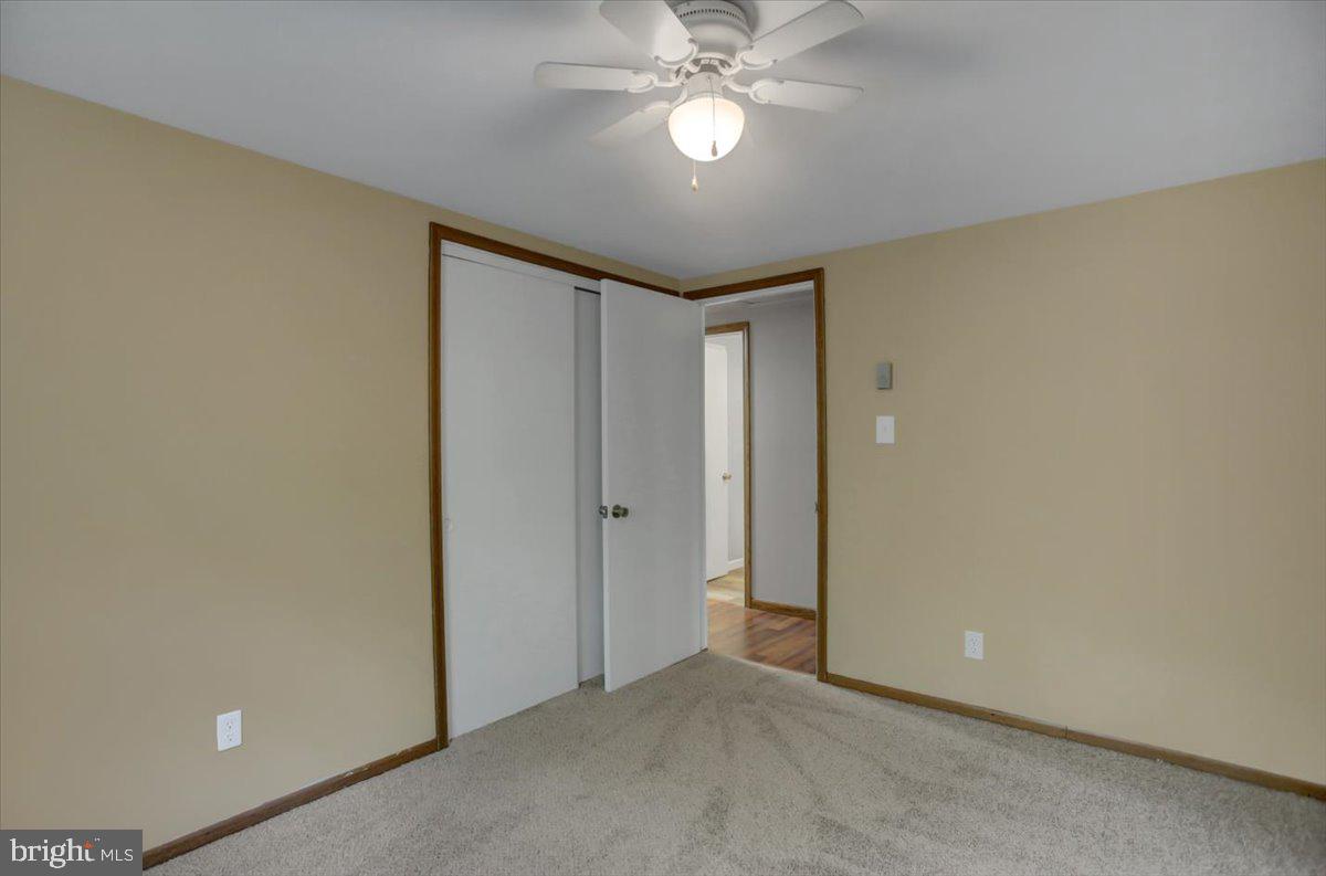 KNOBSVILLE - Residential