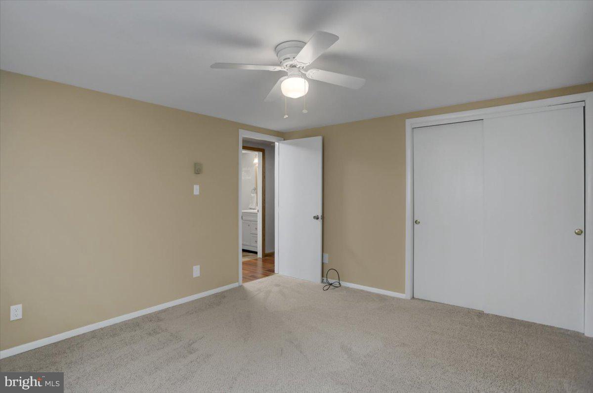 KNOBSVILLE - Residential