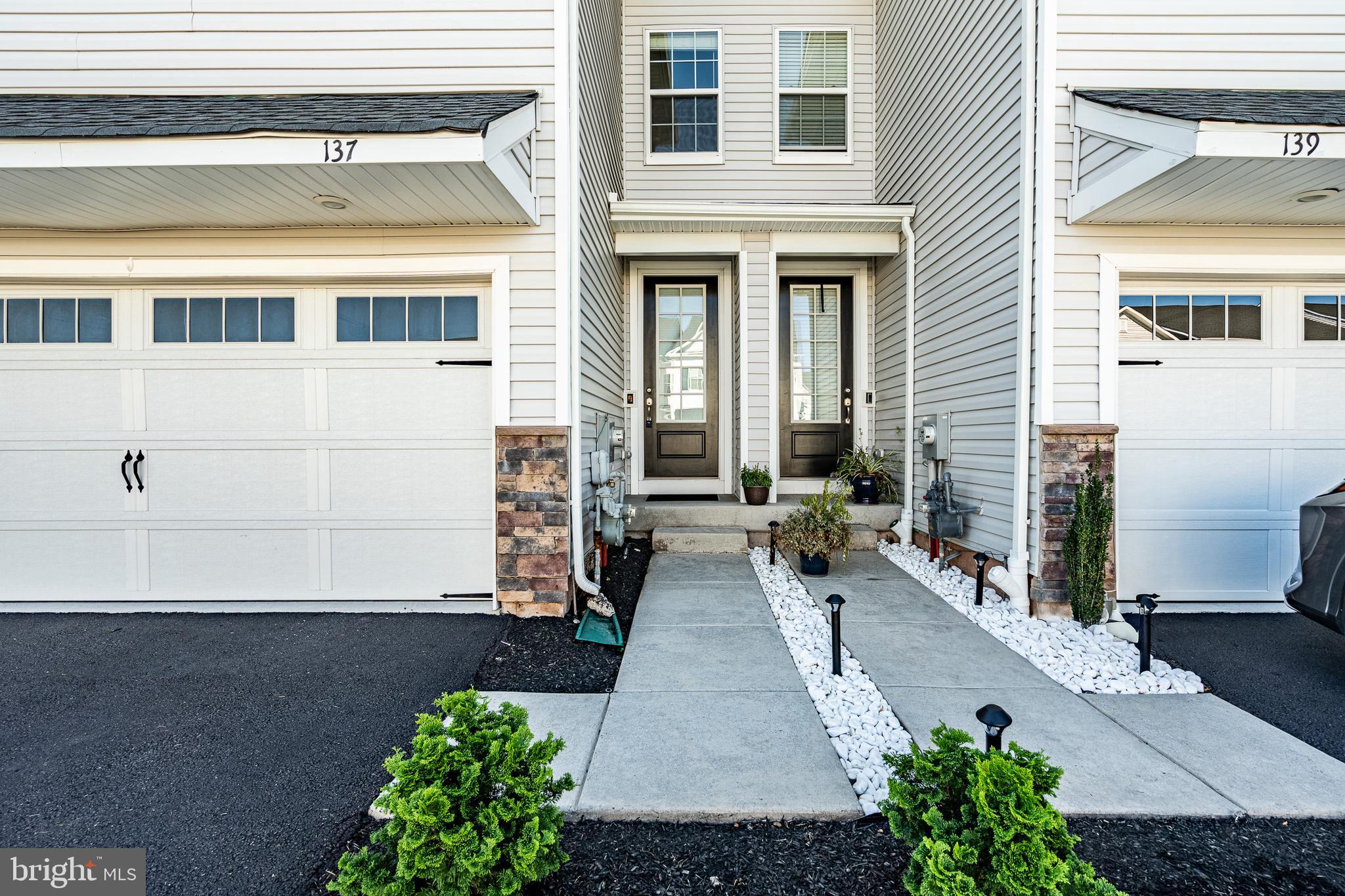 137 KNOCK HILL DRIVE