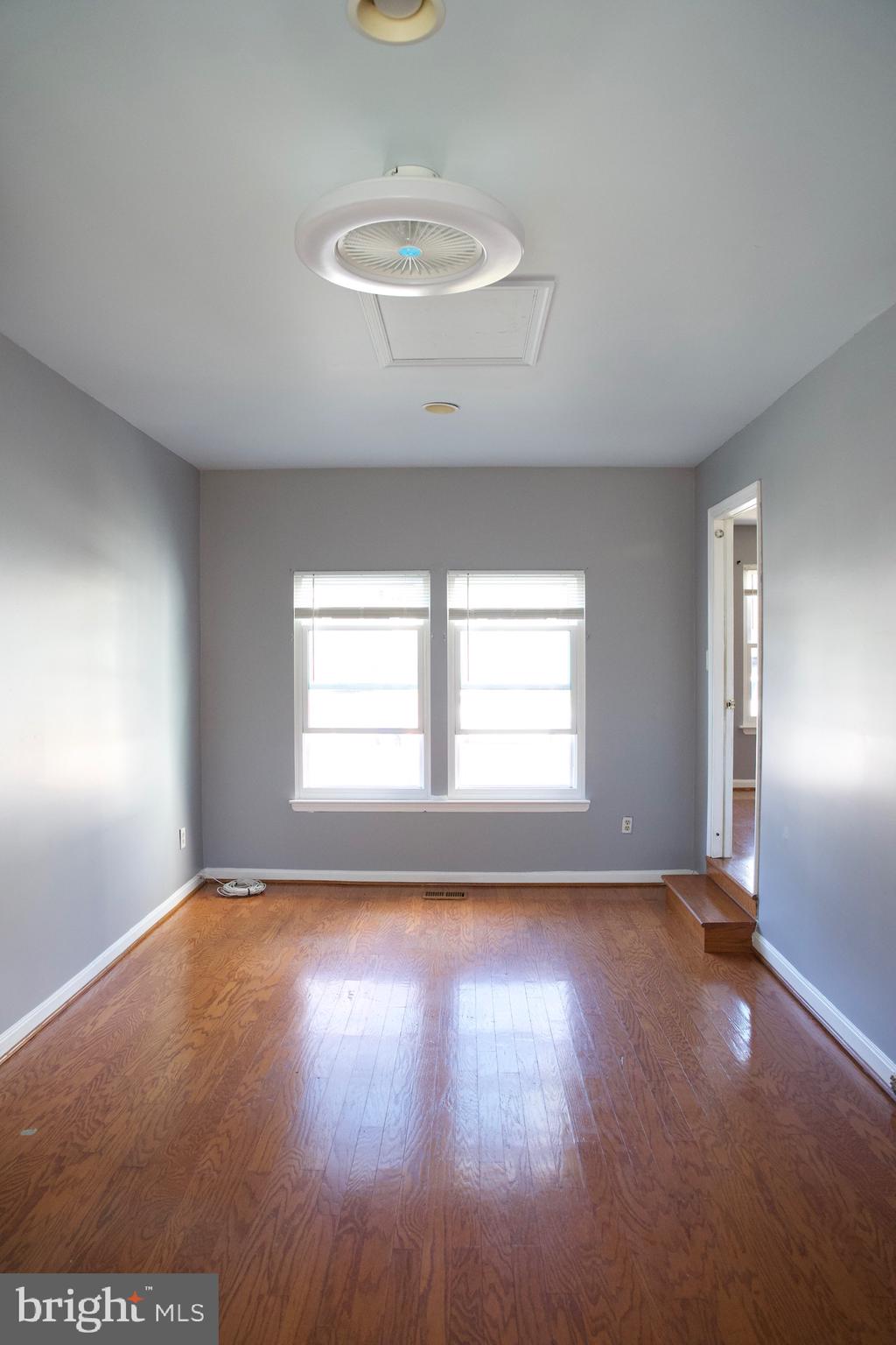 RIVER MILLS - Residential