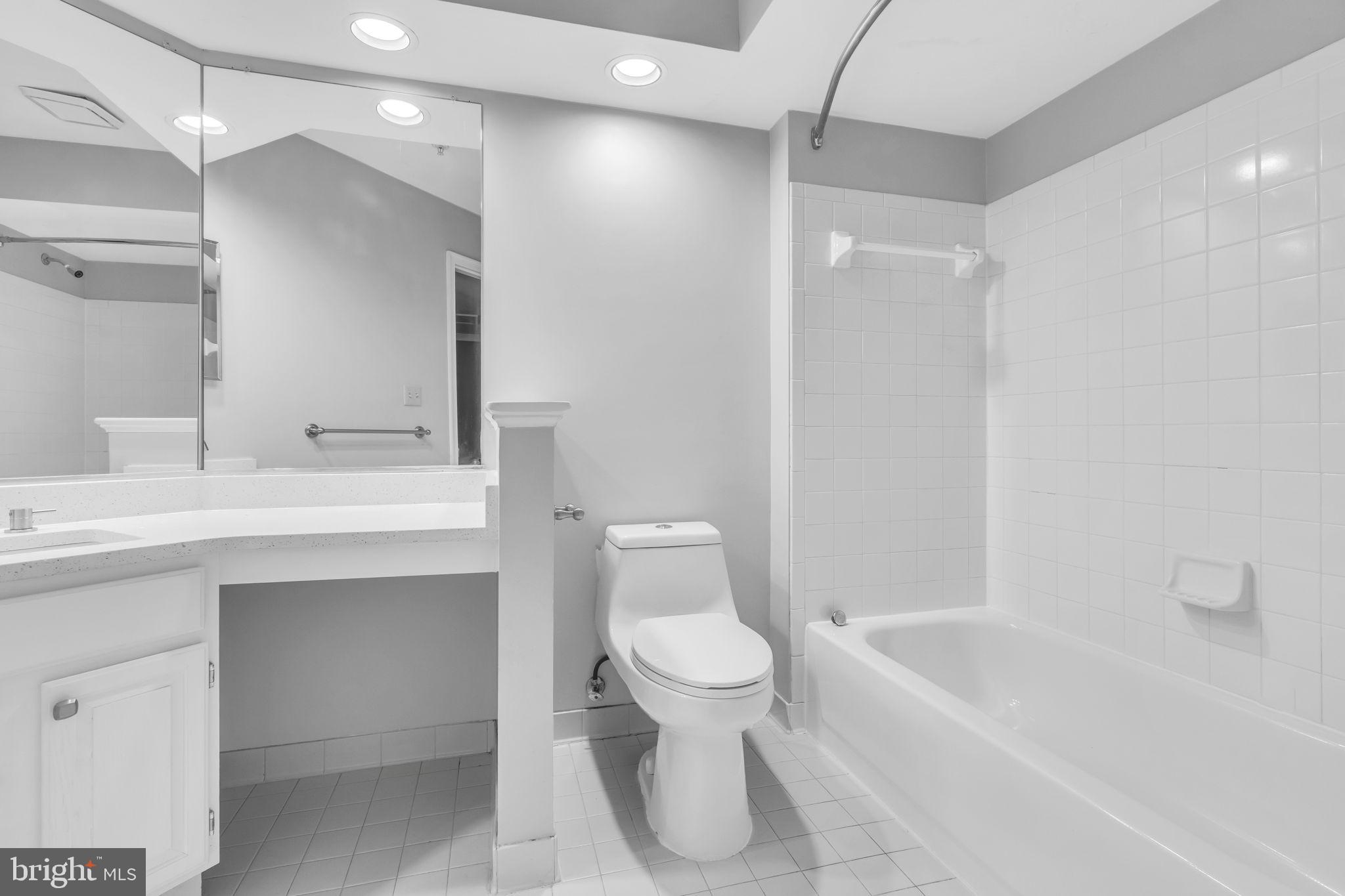 BALDWIN GROVE - Residential