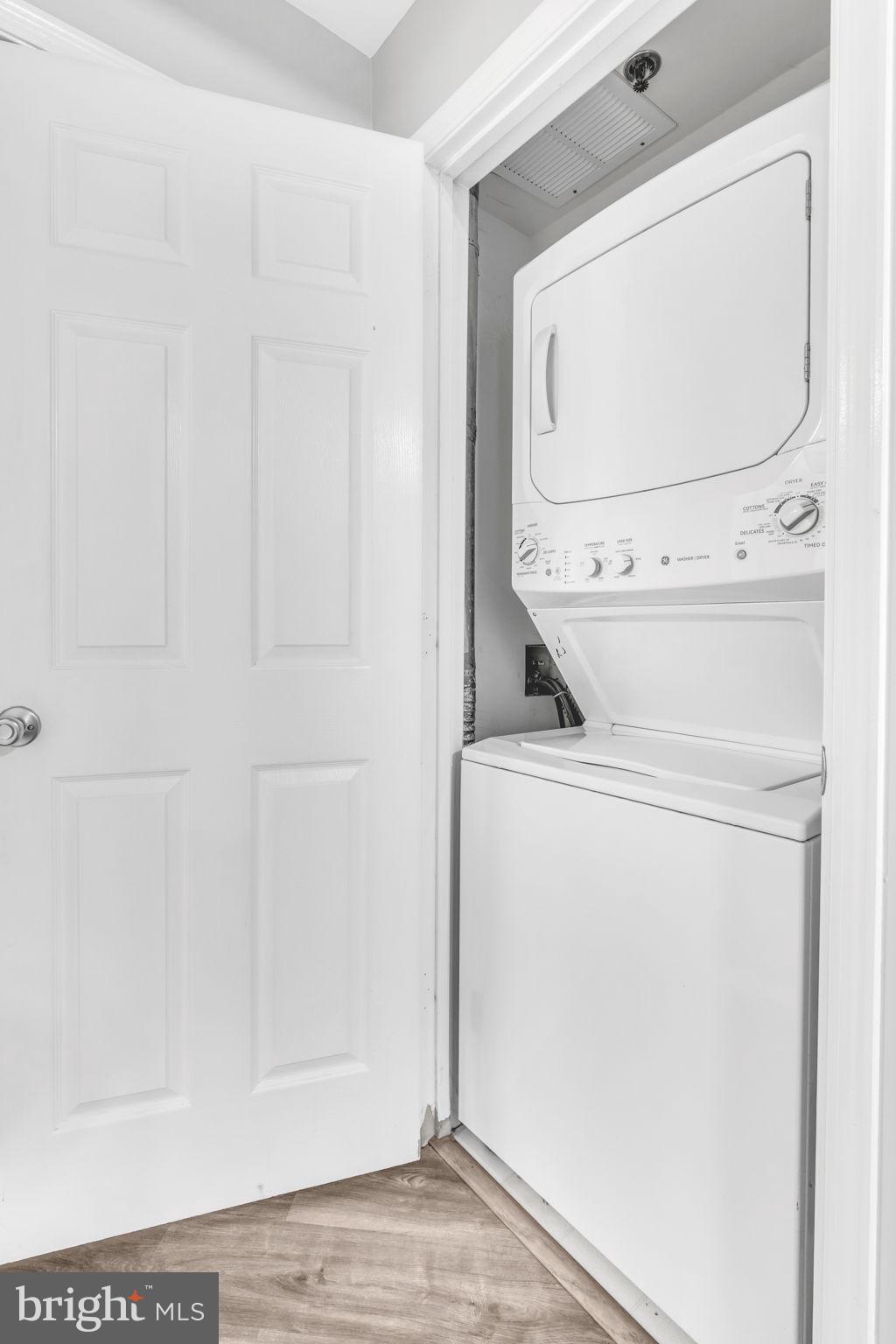 BALDWIN GROVE - Residential