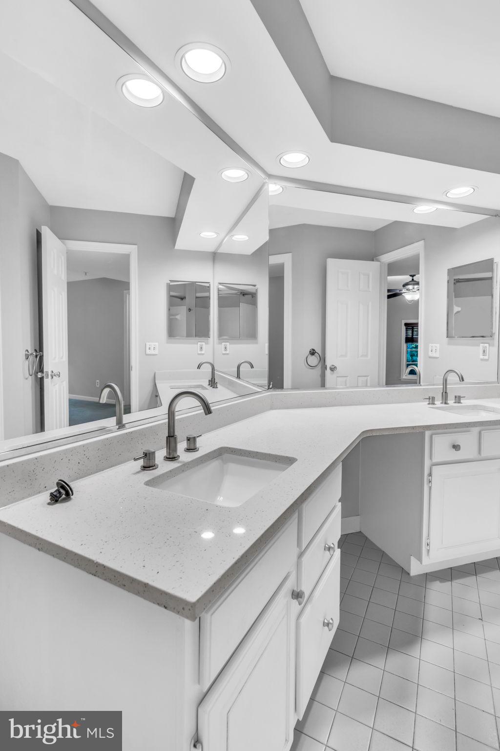 BALDWIN GROVE - Residential