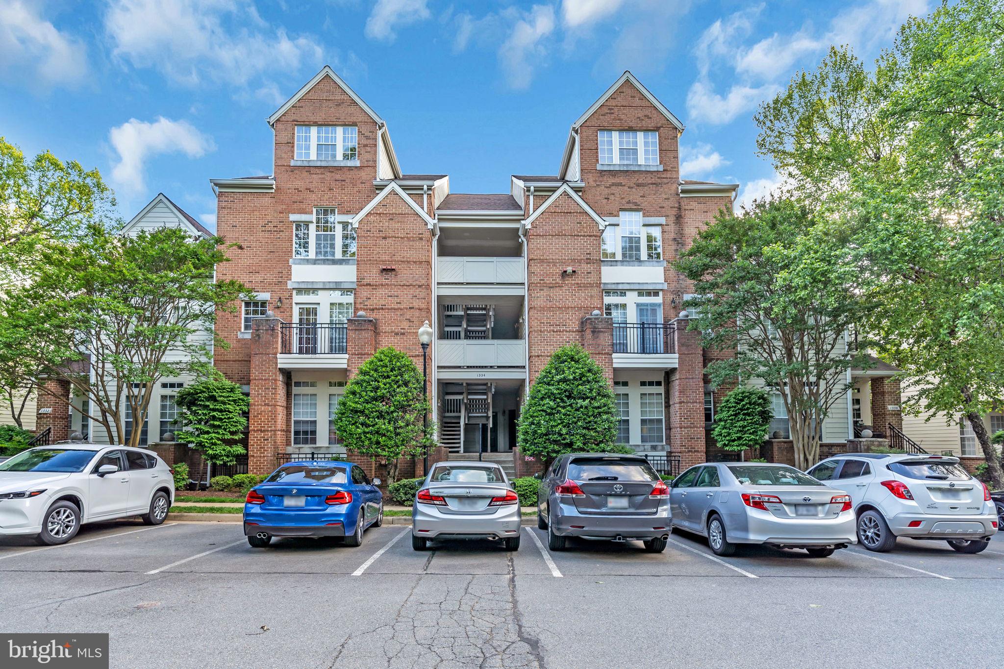 BALDWIN GROVE - Residential