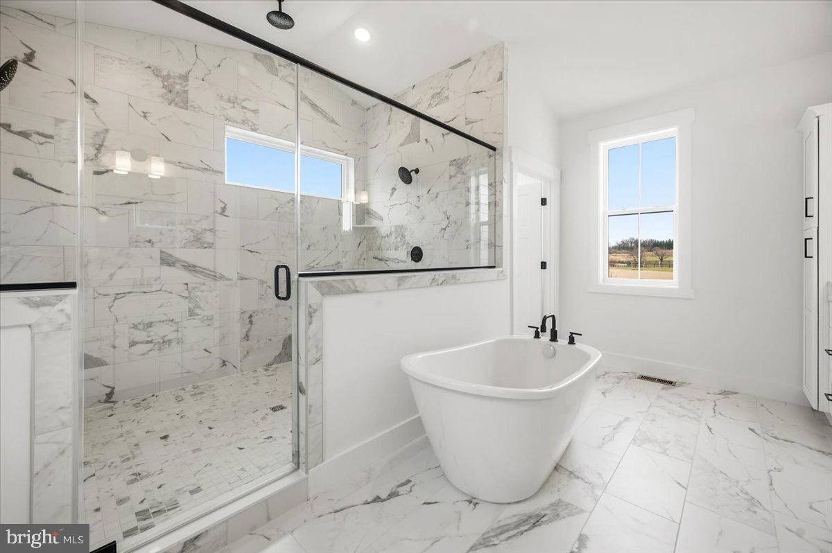 RIVERS EDGE - Residential