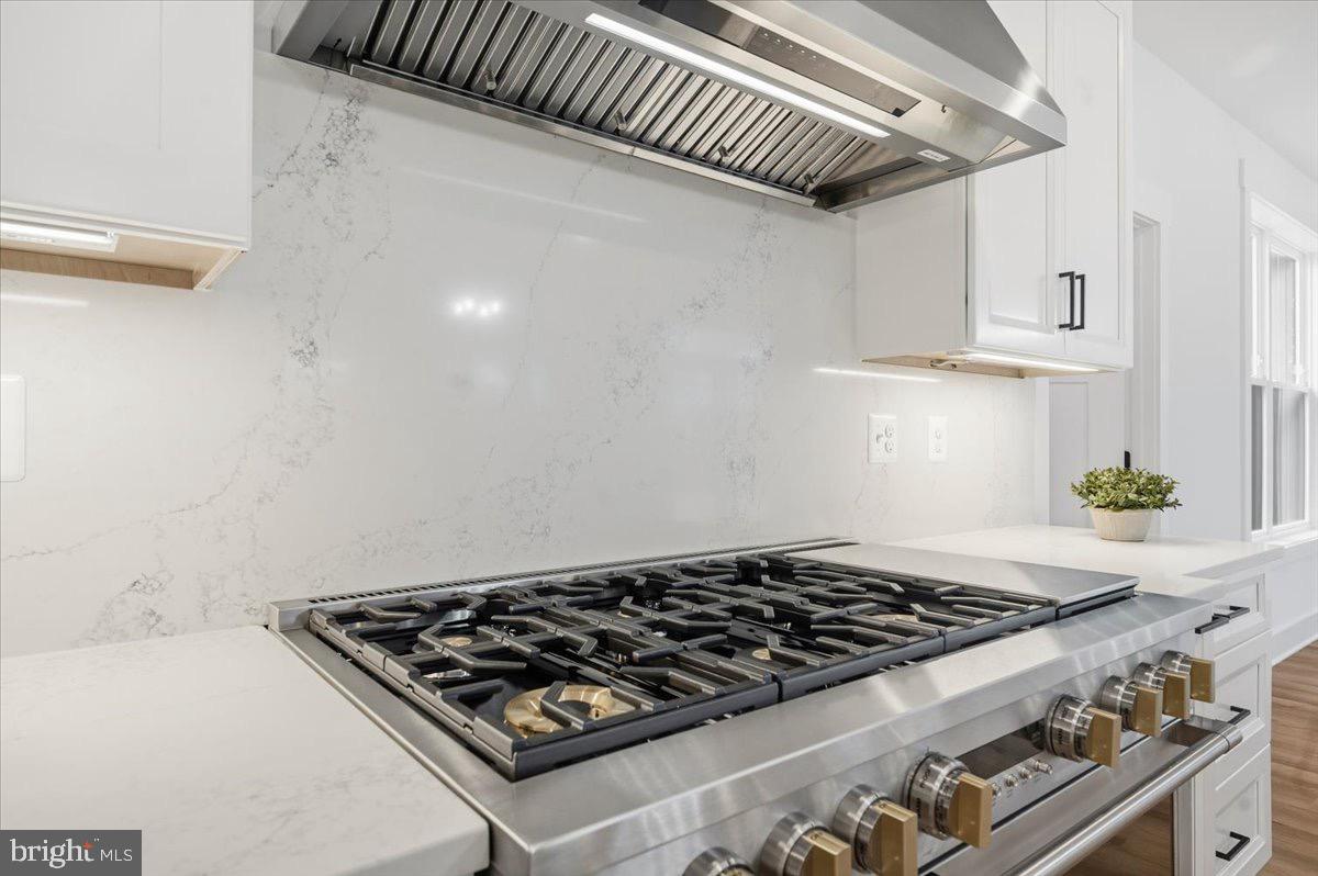 RIVERS EDGE - Residential