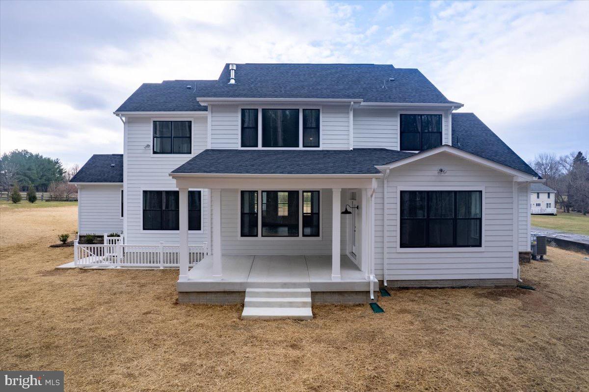 RIVERS EDGE - Residential