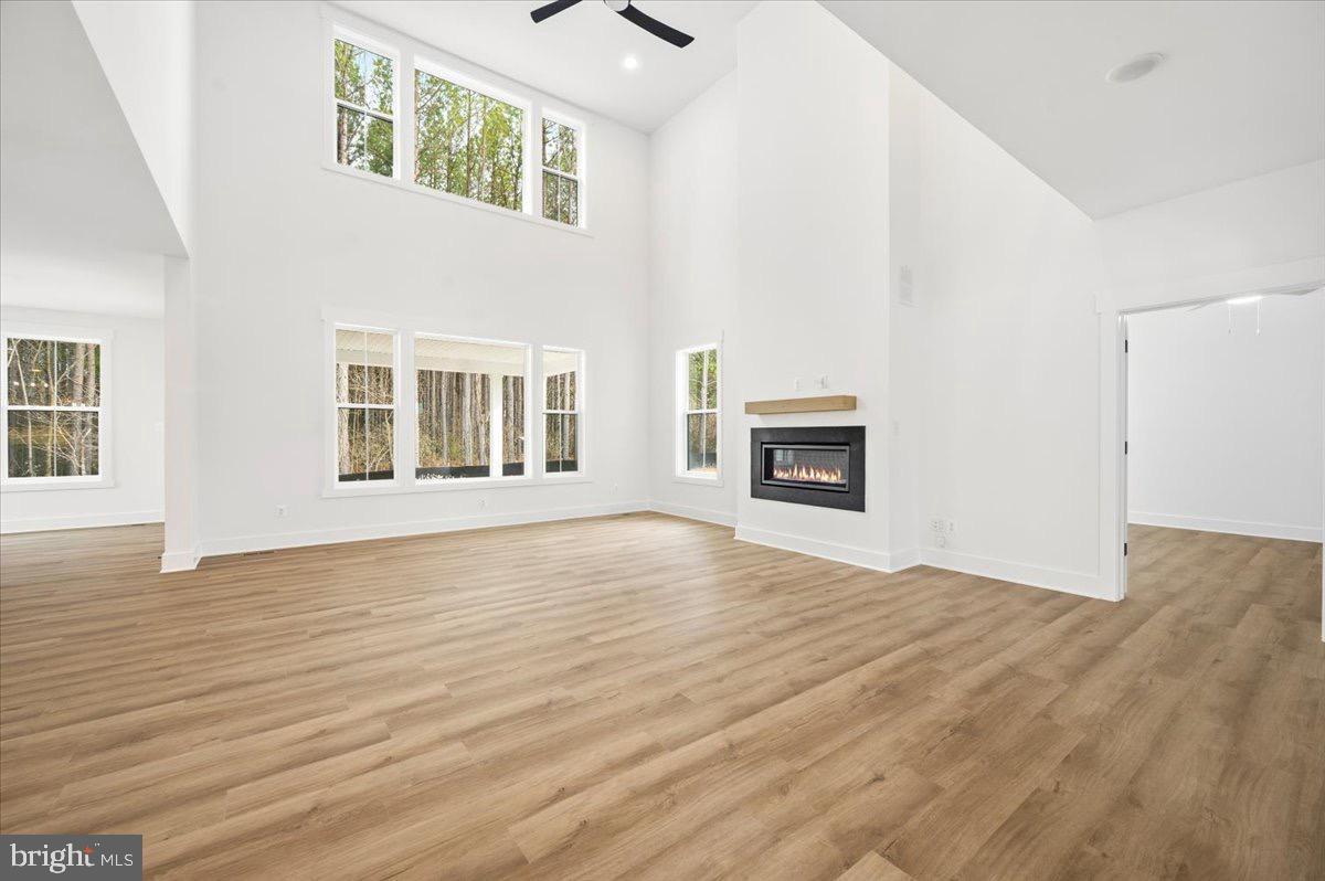 RIVERS EDGE - Residential