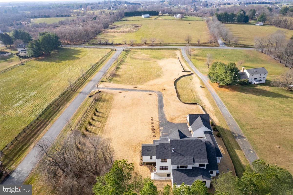 RIVERS EDGE - Residential