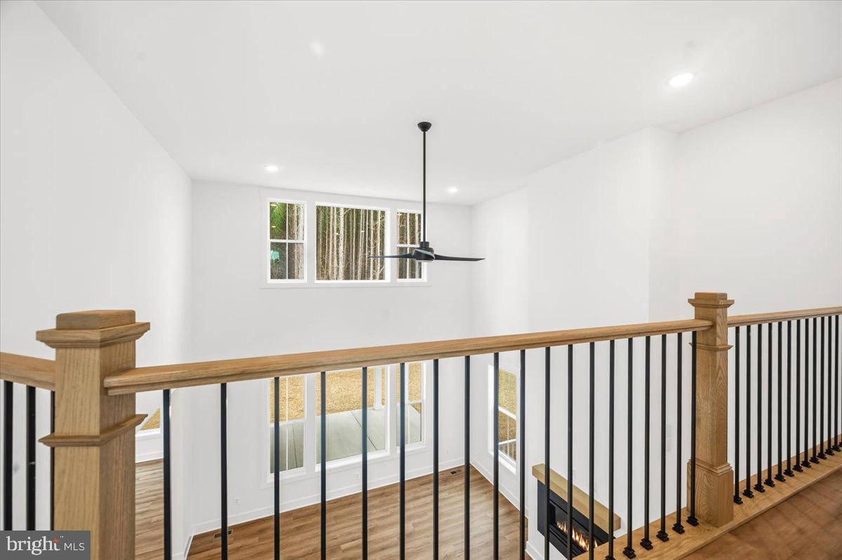 RIVERS EDGE - Residential