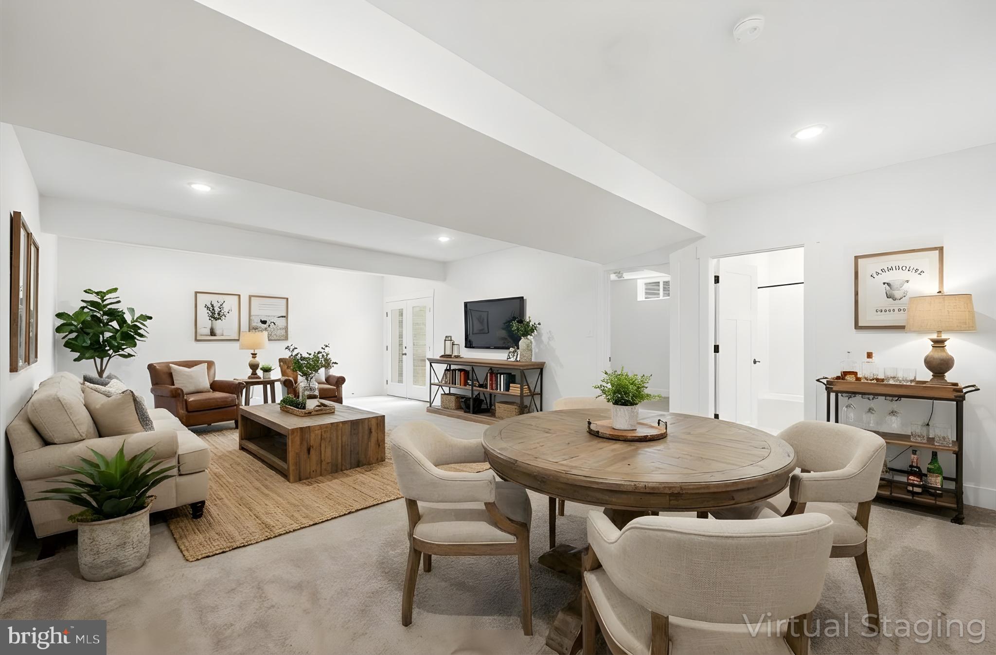 RIVERS EDGE - Residential