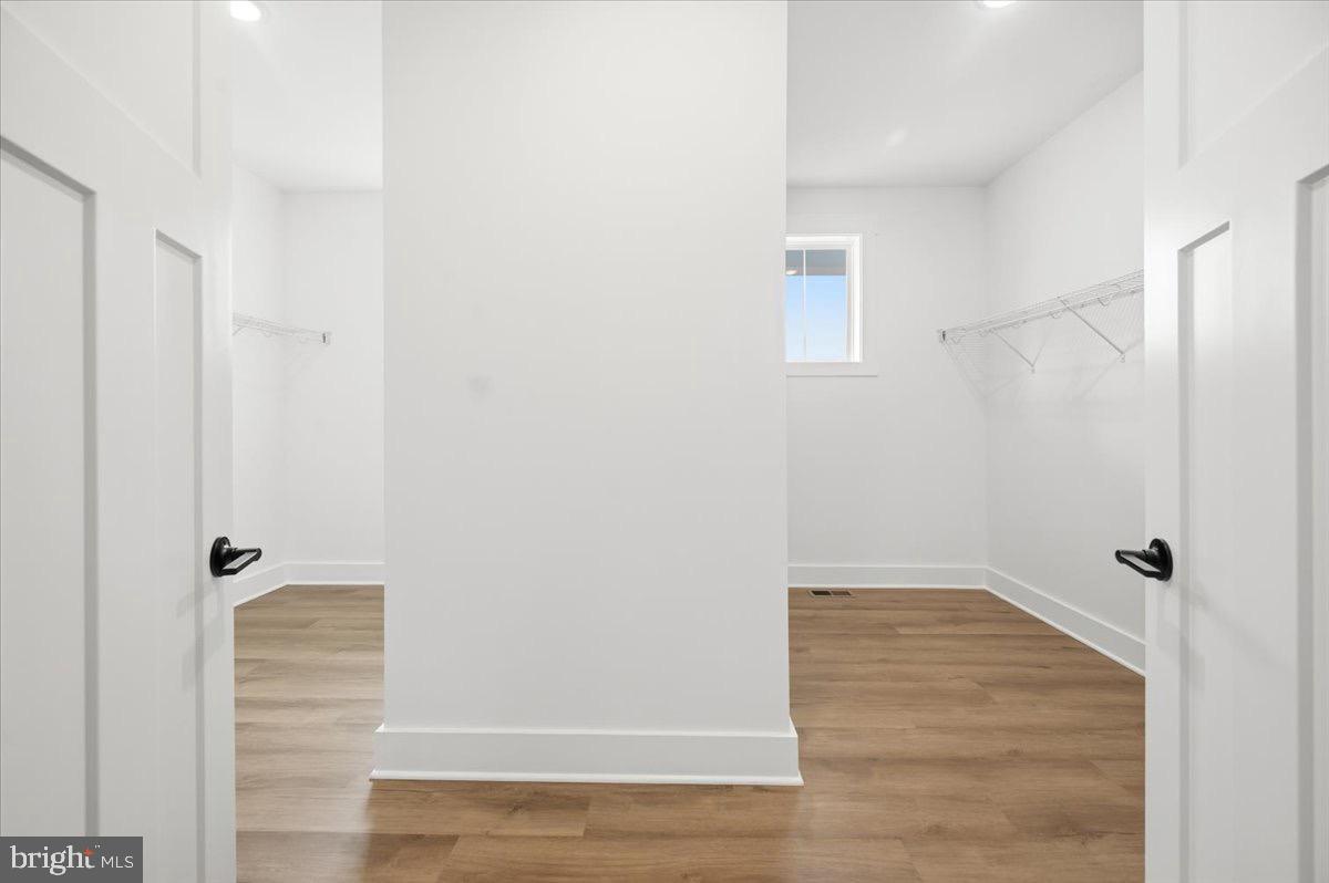 RIVERS EDGE - Residential