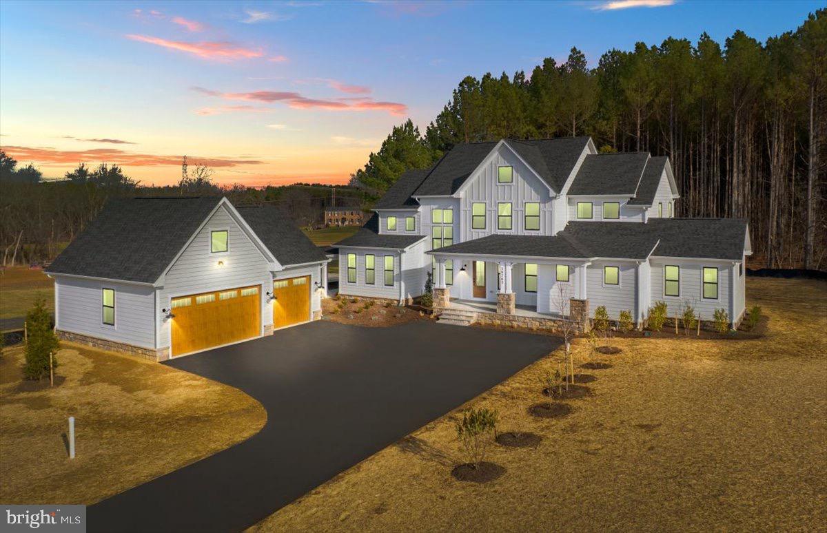 RIVERS EDGE - Residential