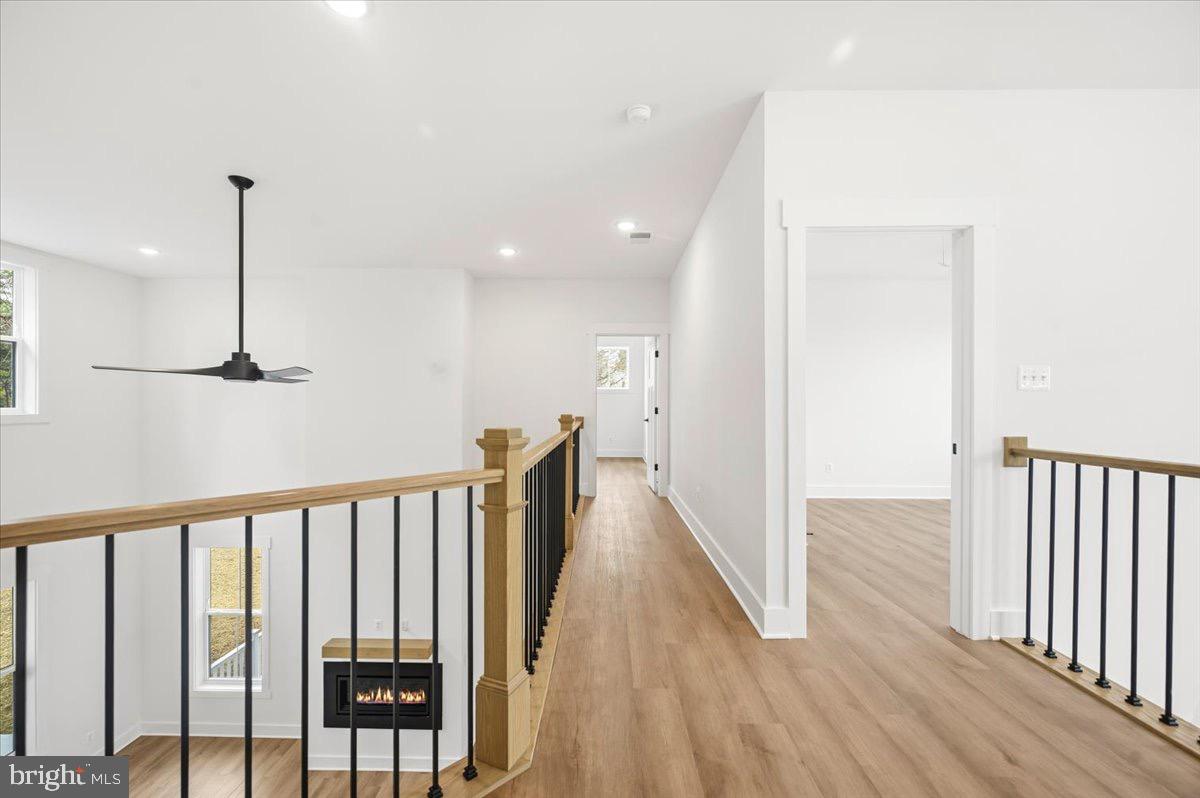 RIVERS EDGE - Residential