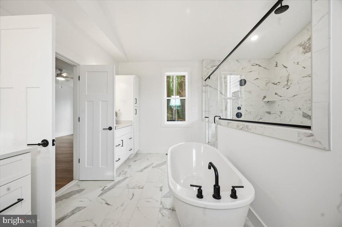 RIVERS EDGE - Residential