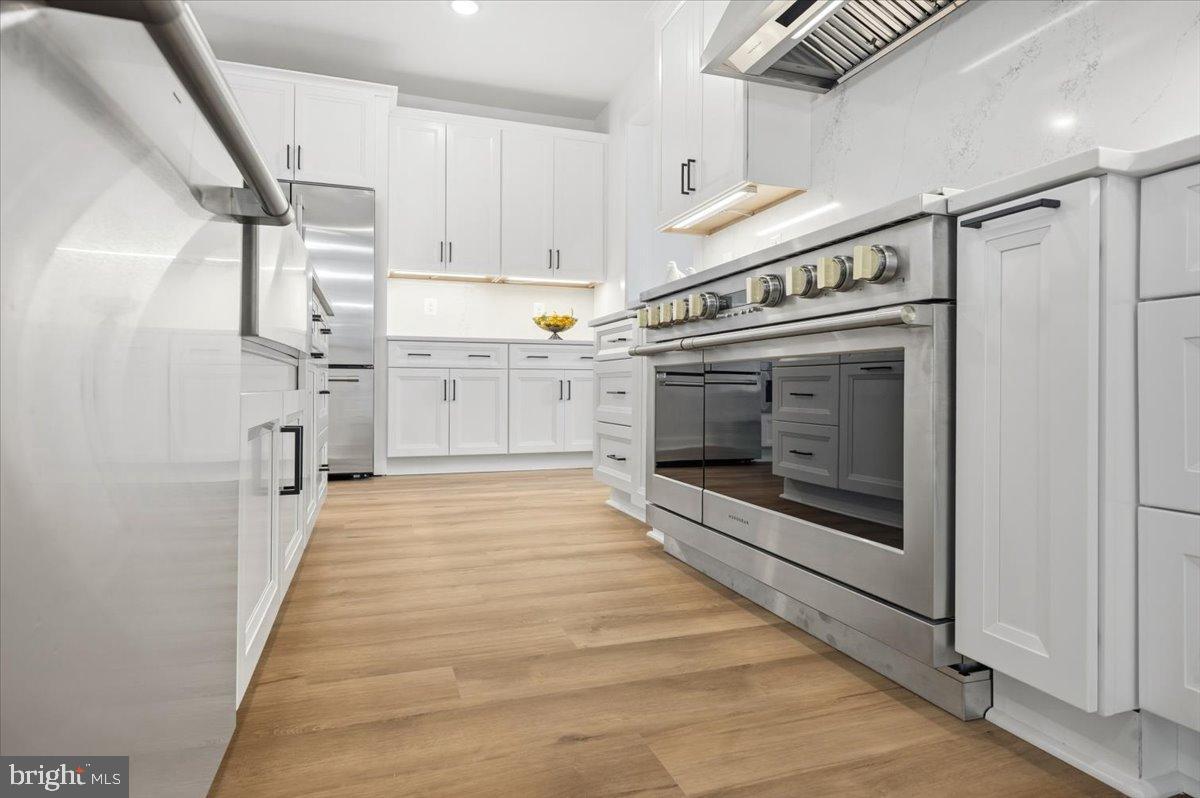 RIVERS EDGE - Residential