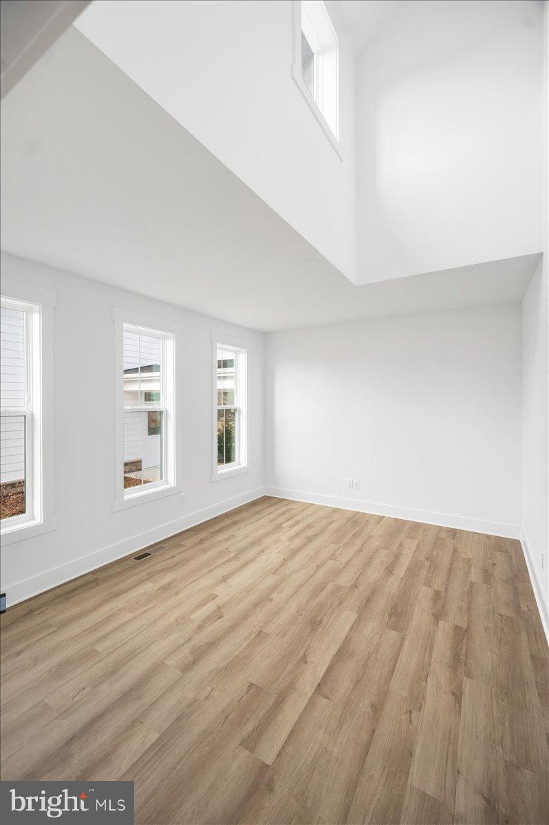 RIVERS EDGE - Residential