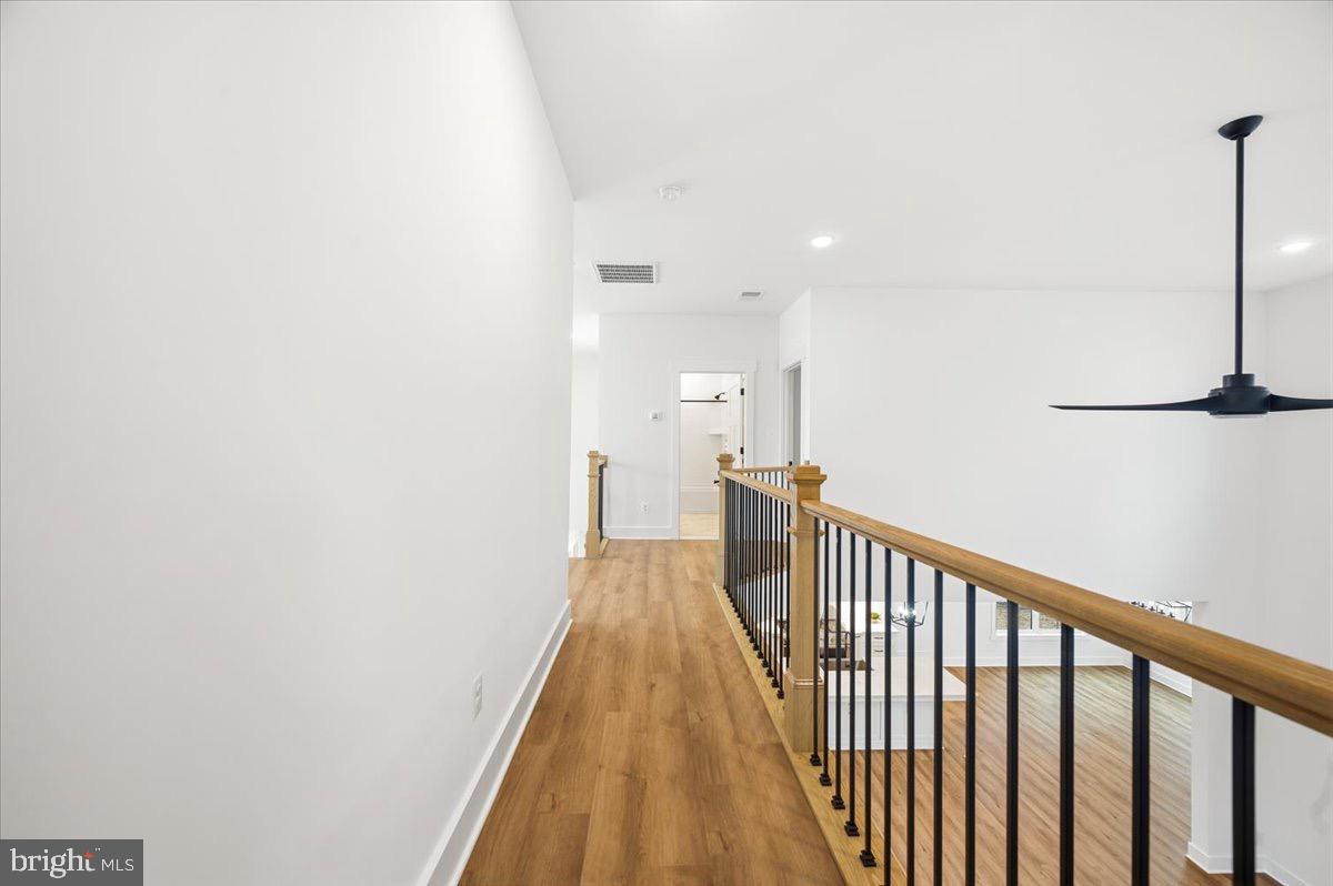 RIVERS EDGE - Residential