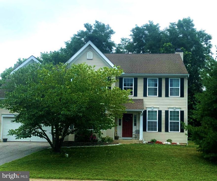 You have to see this beautiful 4 bedroom, 2.5 bath,  large 2 car garage home in the popular community of Parkesburg Knoll.  This amazing home features two-story foyer, adjourning living and family room with fireplace, spacious dining room with bay window, large eat-in kitchen with island, main floor laundry and durable natural cork flooring through out the first floor.  Through the sliding doors in the kitchen is a lovely screened in 3 season sunroom, perfect for relaxing with a book, coffee or glass of wine after a long day. The 2nd floor boasts hardwood floors, a spacious primary bedroom with sitting area, large primary bath  with garden tub,  three nice size bedrooms with a hallway full bath. Basement has outside entrance and can easily be finished for extra square footage. Private view in rear yard. This home is move in ready and waiting for its next owner. Make your offer today before it is off the market.