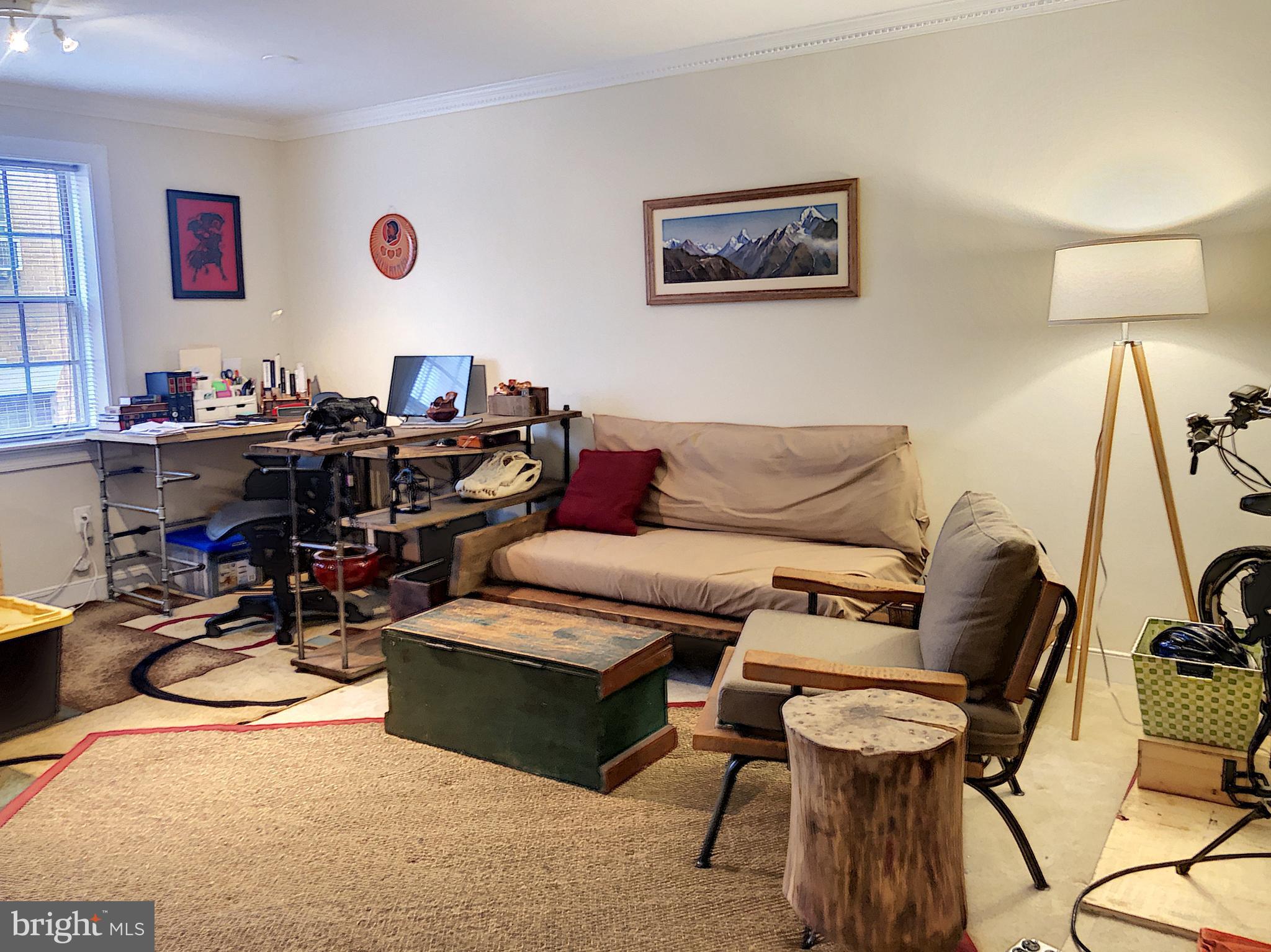 OLD TOWN - Residential Lease