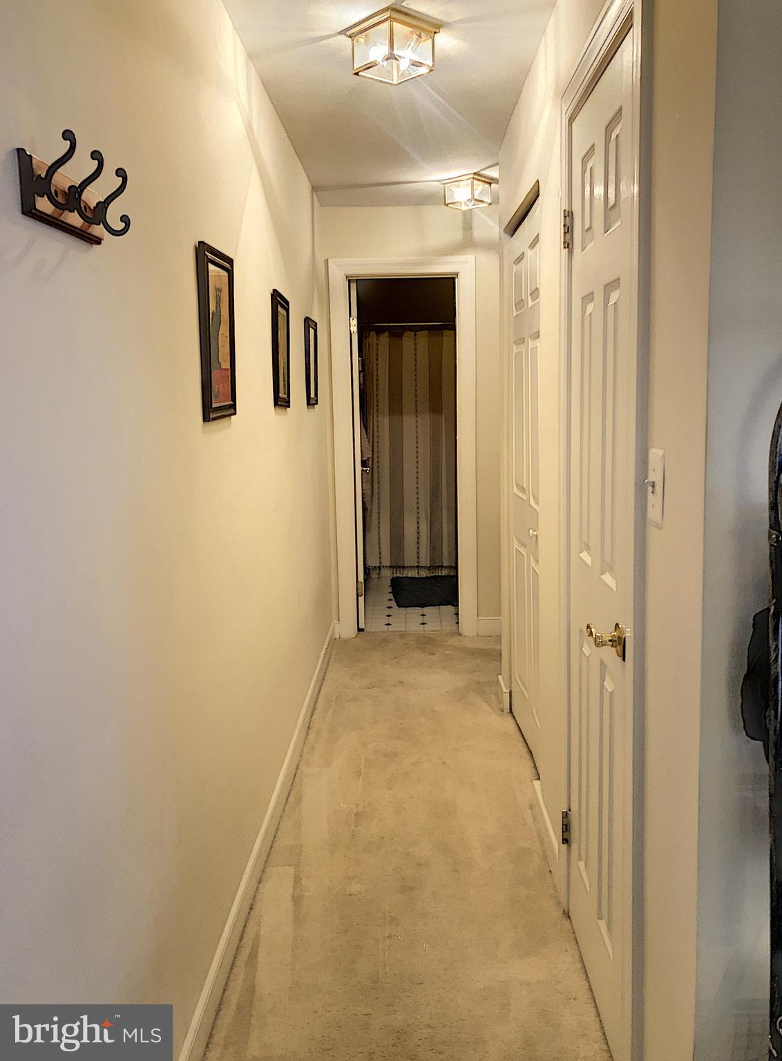 OLD TOWN - Residential Lease