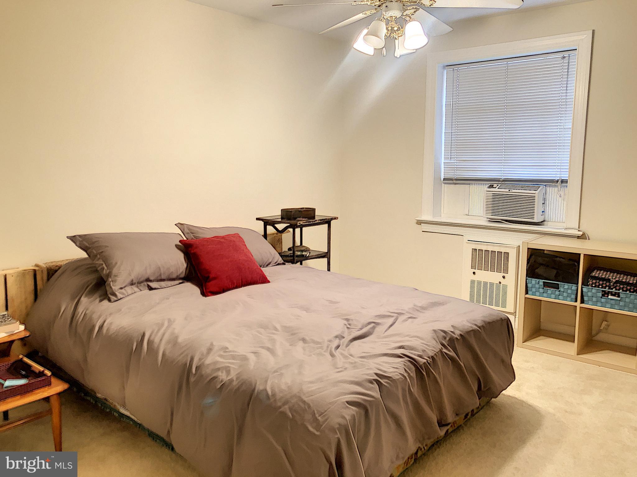 OLD TOWN - Residential Lease