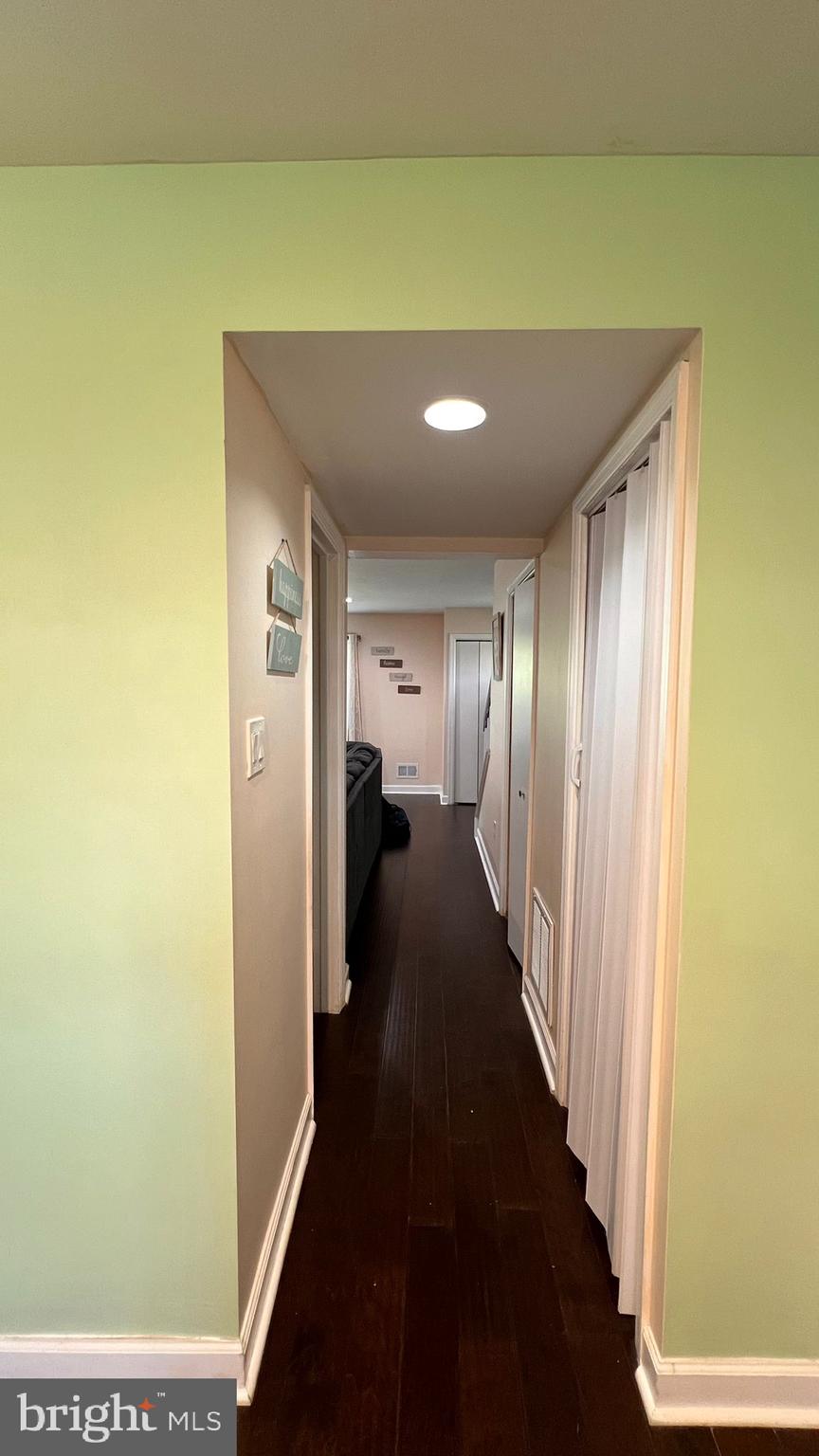 MOUNTAIN VILLAGE - Residential