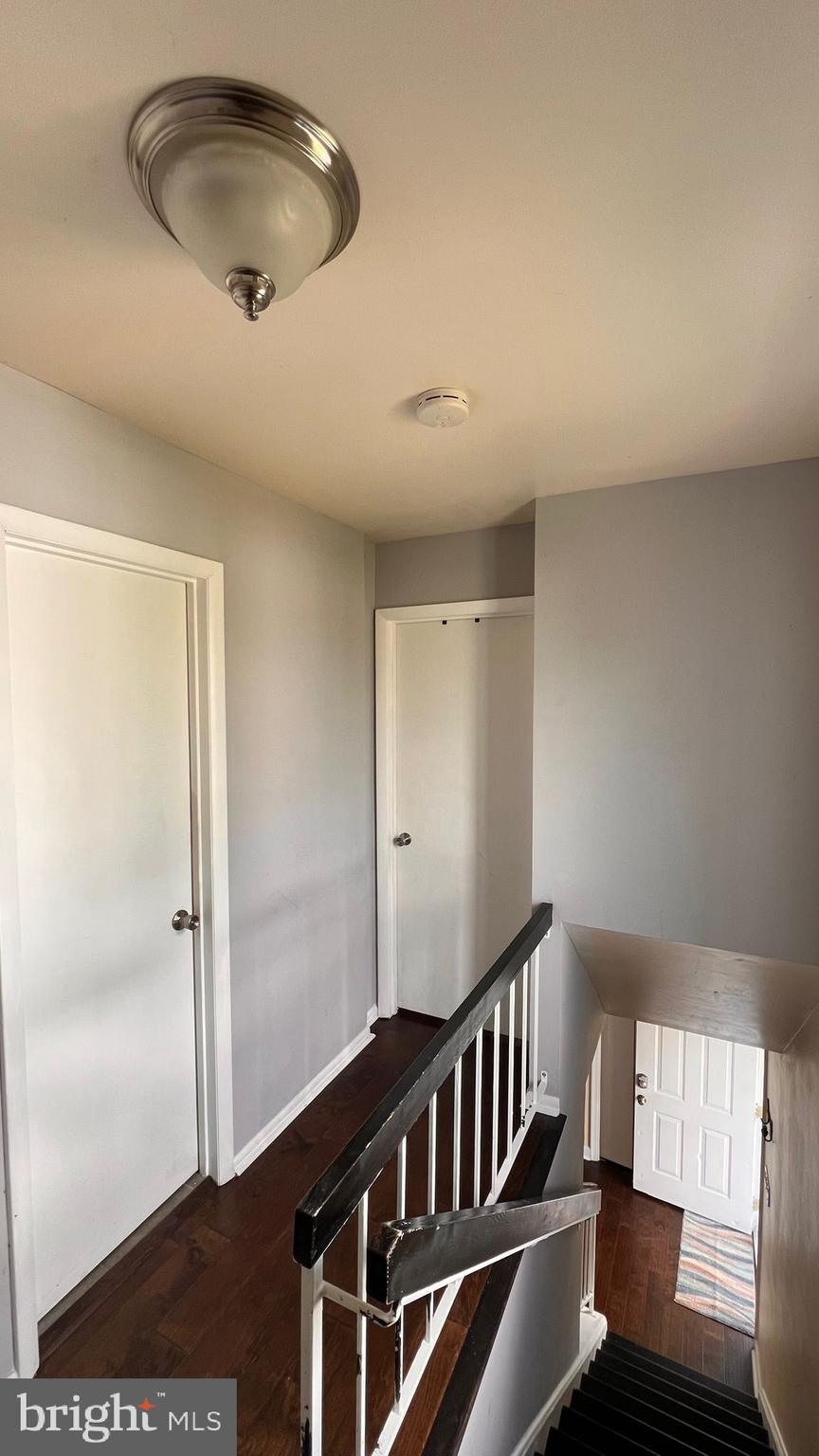 MOUNTAIN VILLAGE - Residential