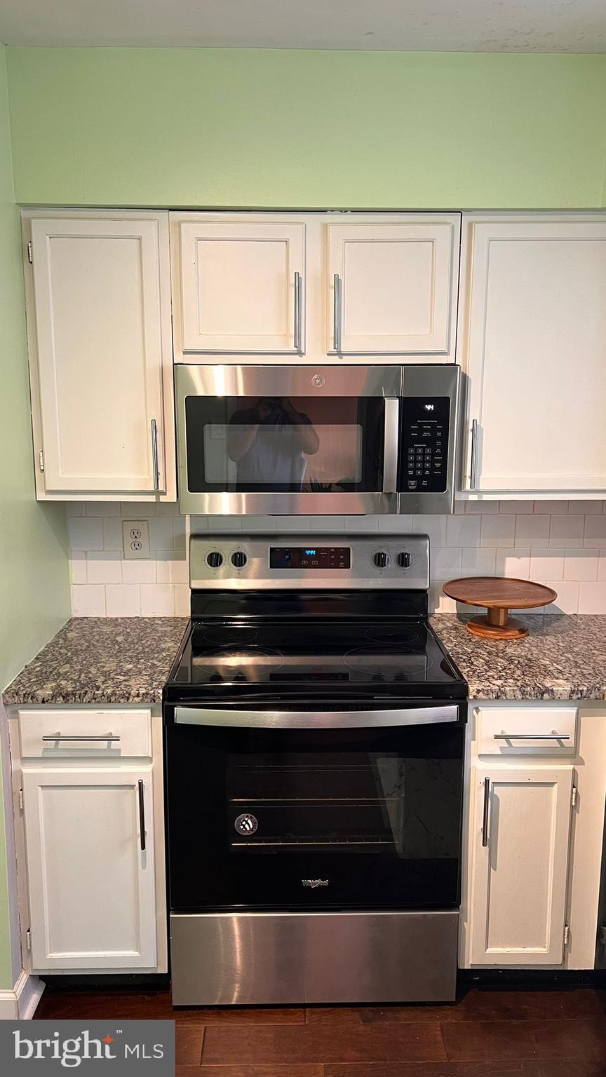 MOUNTAIN VILLAGE - Residential