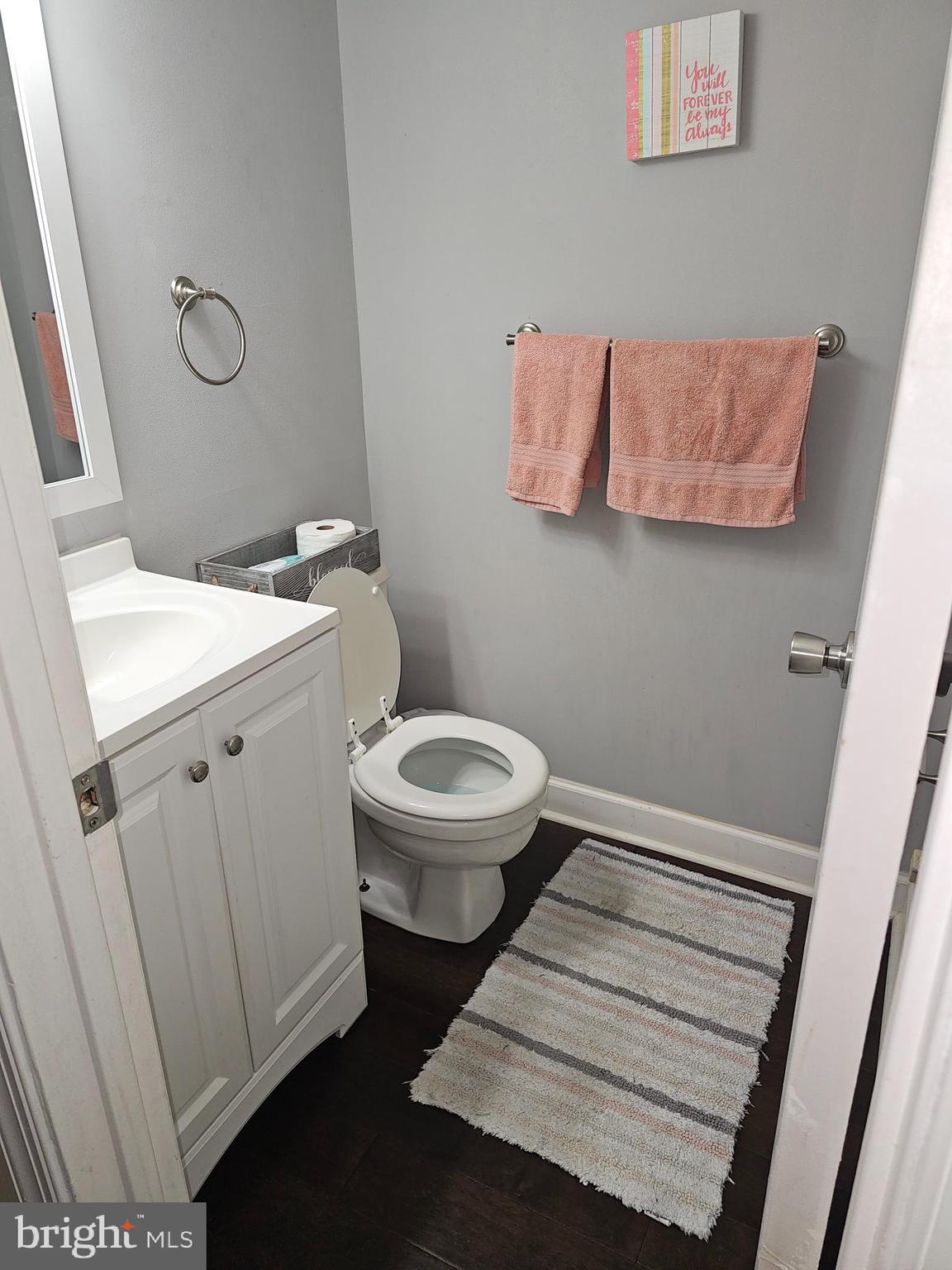 MOUNTAIN VILLAGE - Residential