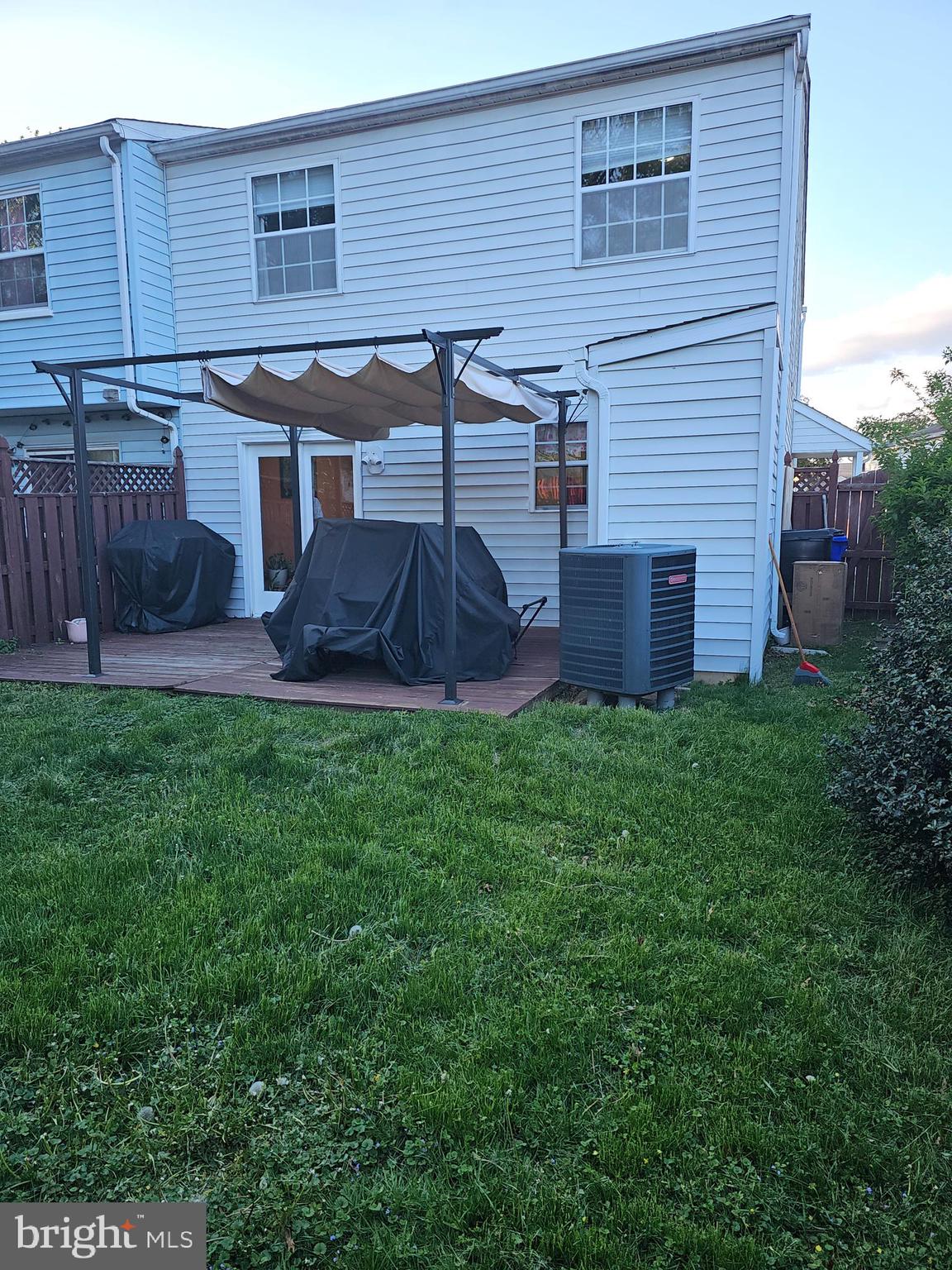 MOUNTAIN VILLAGE - Residential