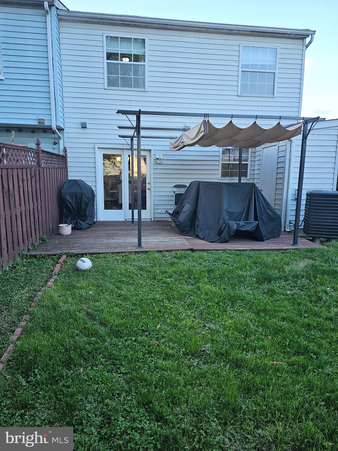 MOUNTAIN VILLAGE - Residential