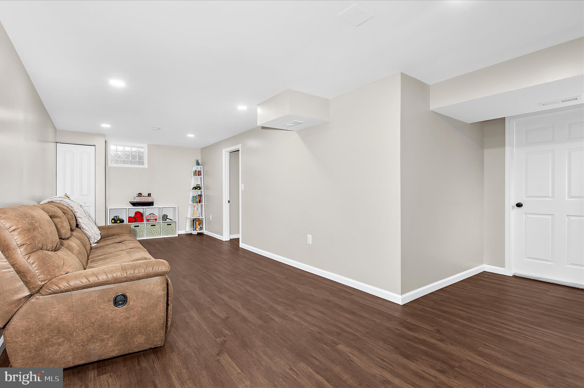 SHIPLEYS CHOICE - Residential