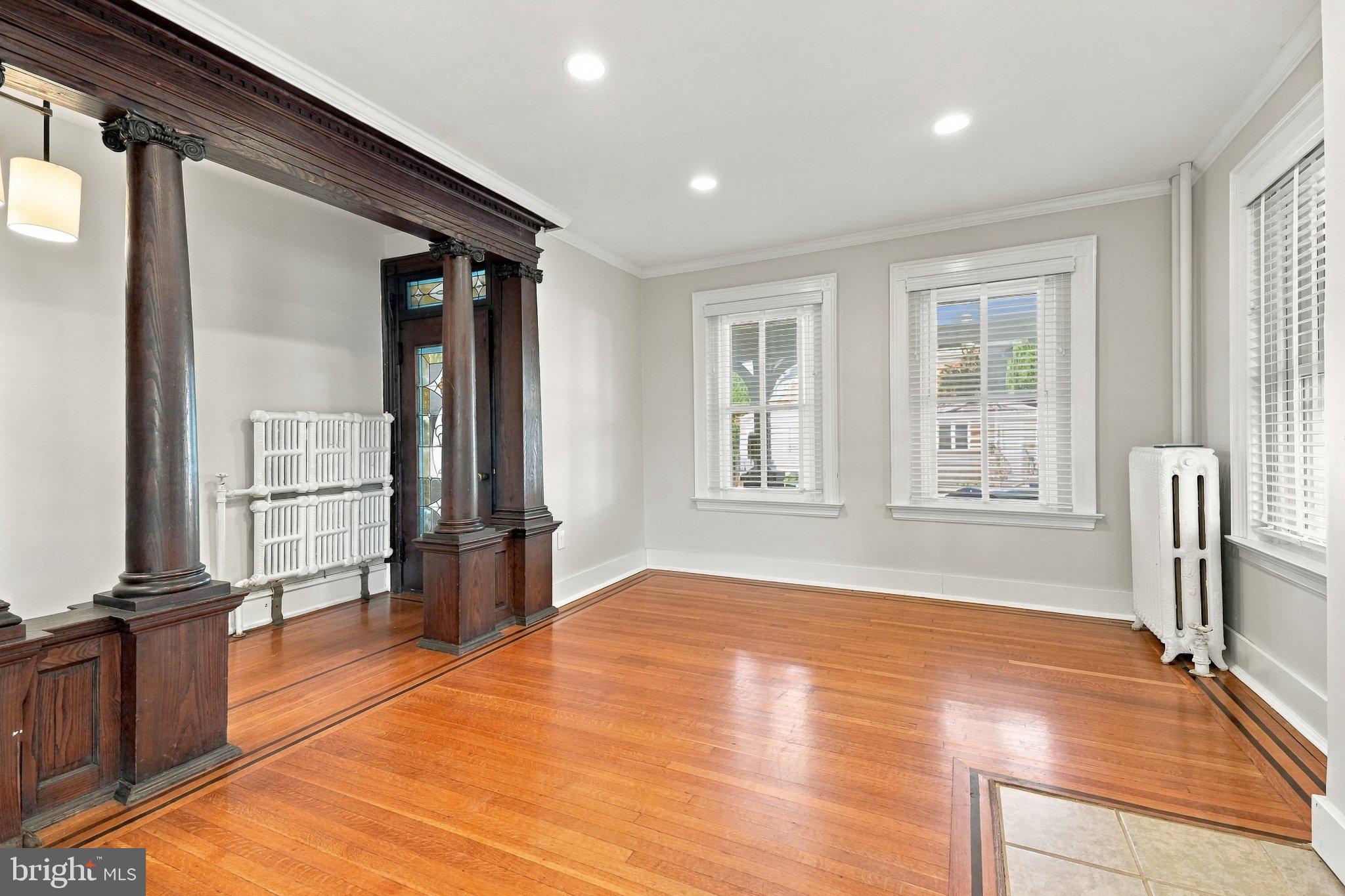 328 COLUMBIA AVENUE