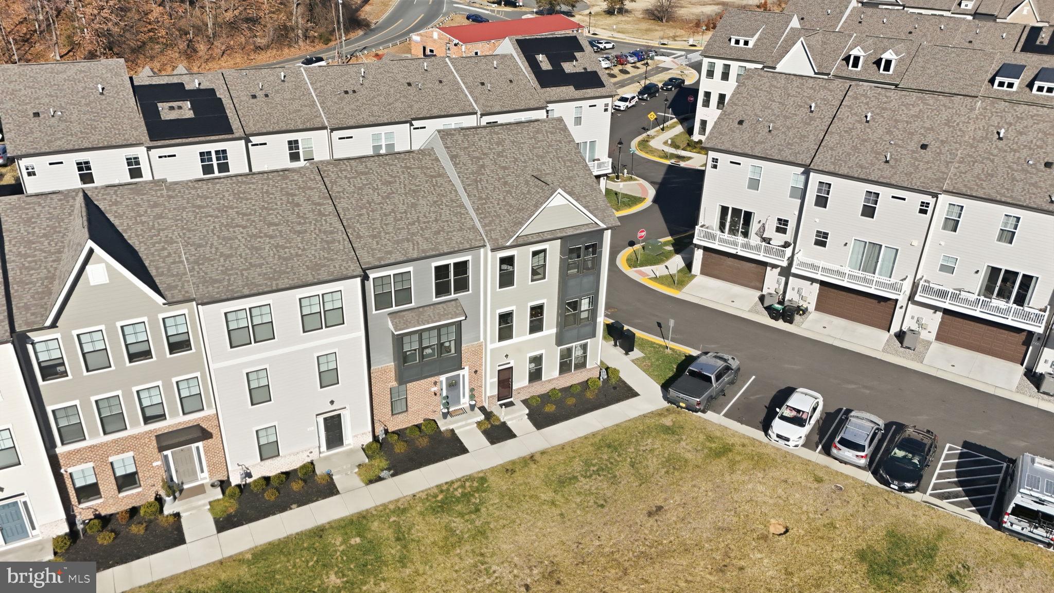 HIGHLANDER PARK - Residential