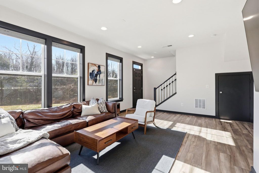 Photo of 121 Kinross Lane, FREDERICKSBURG, VA 22401 (MLS # VAFB2009534)