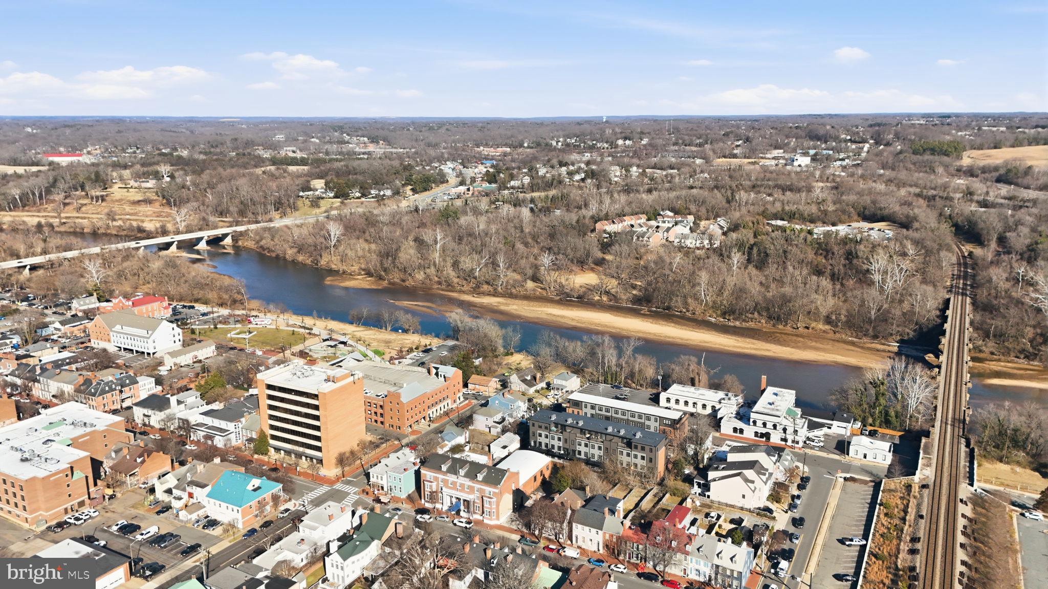 HIGHLANDER PARK - Residential