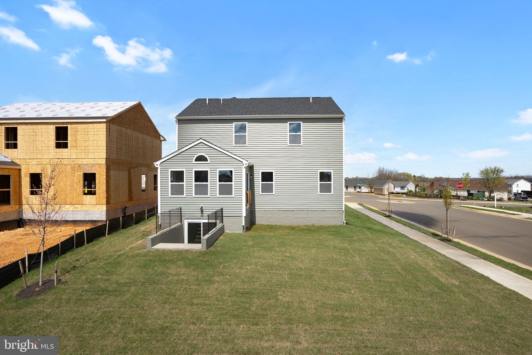 HUNTWELL WEST - Residential