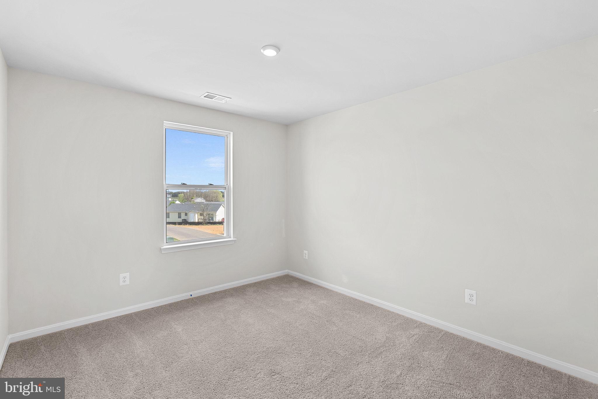 HUNTWELL WEST - Residential