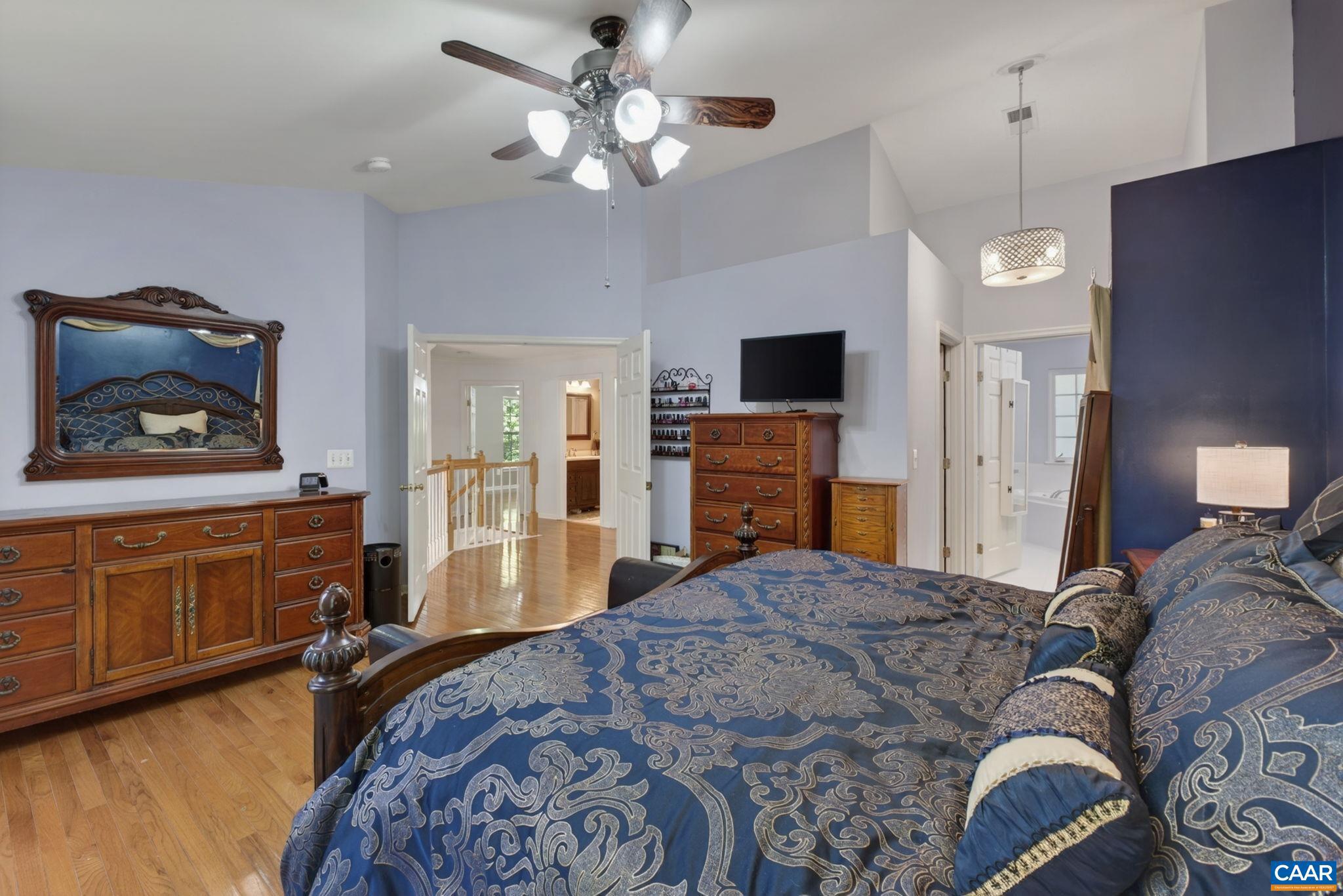 MOUNTAIN VIEW ESTATES - Residential