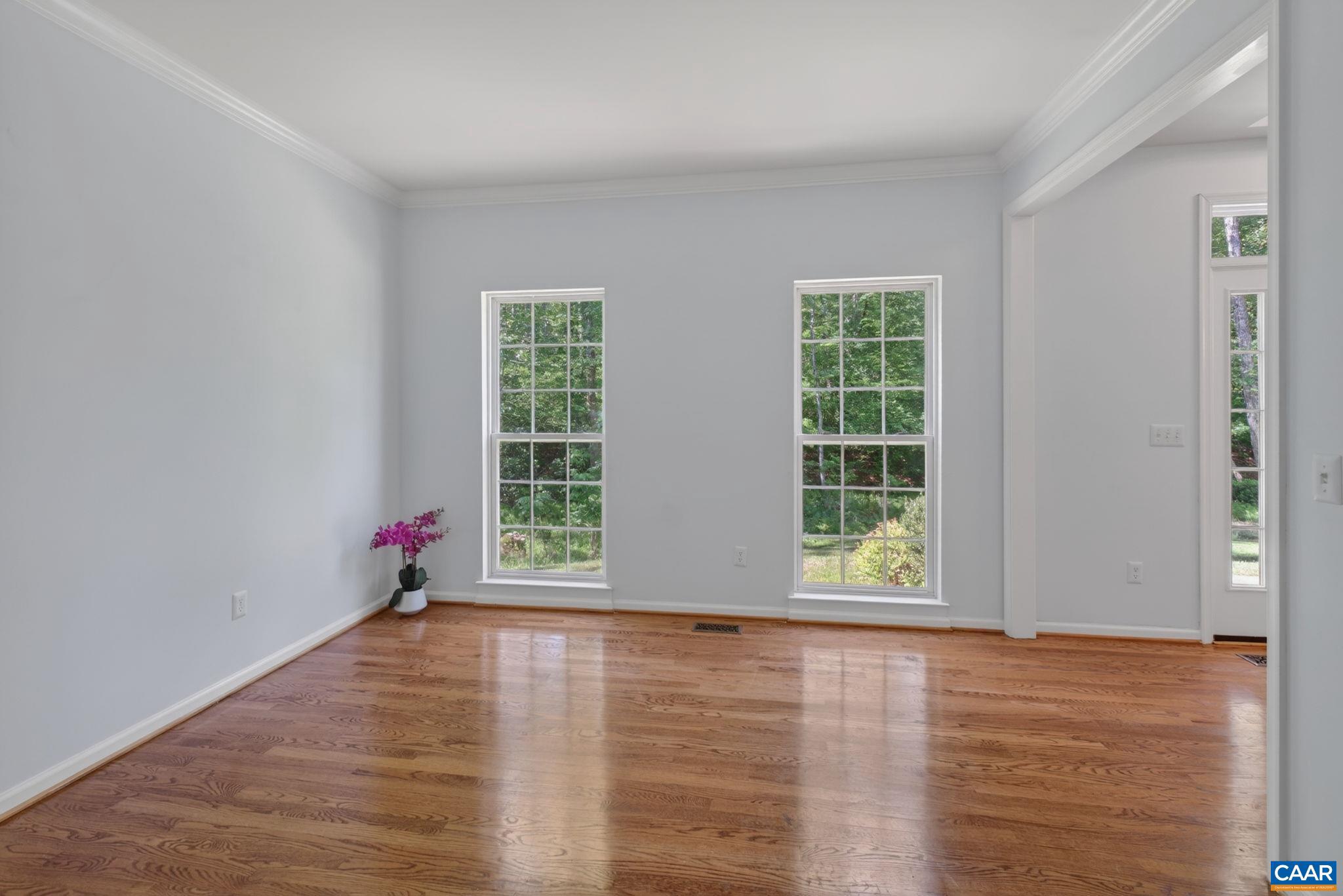MOUNTAIN VIEW ESTATES - Residential