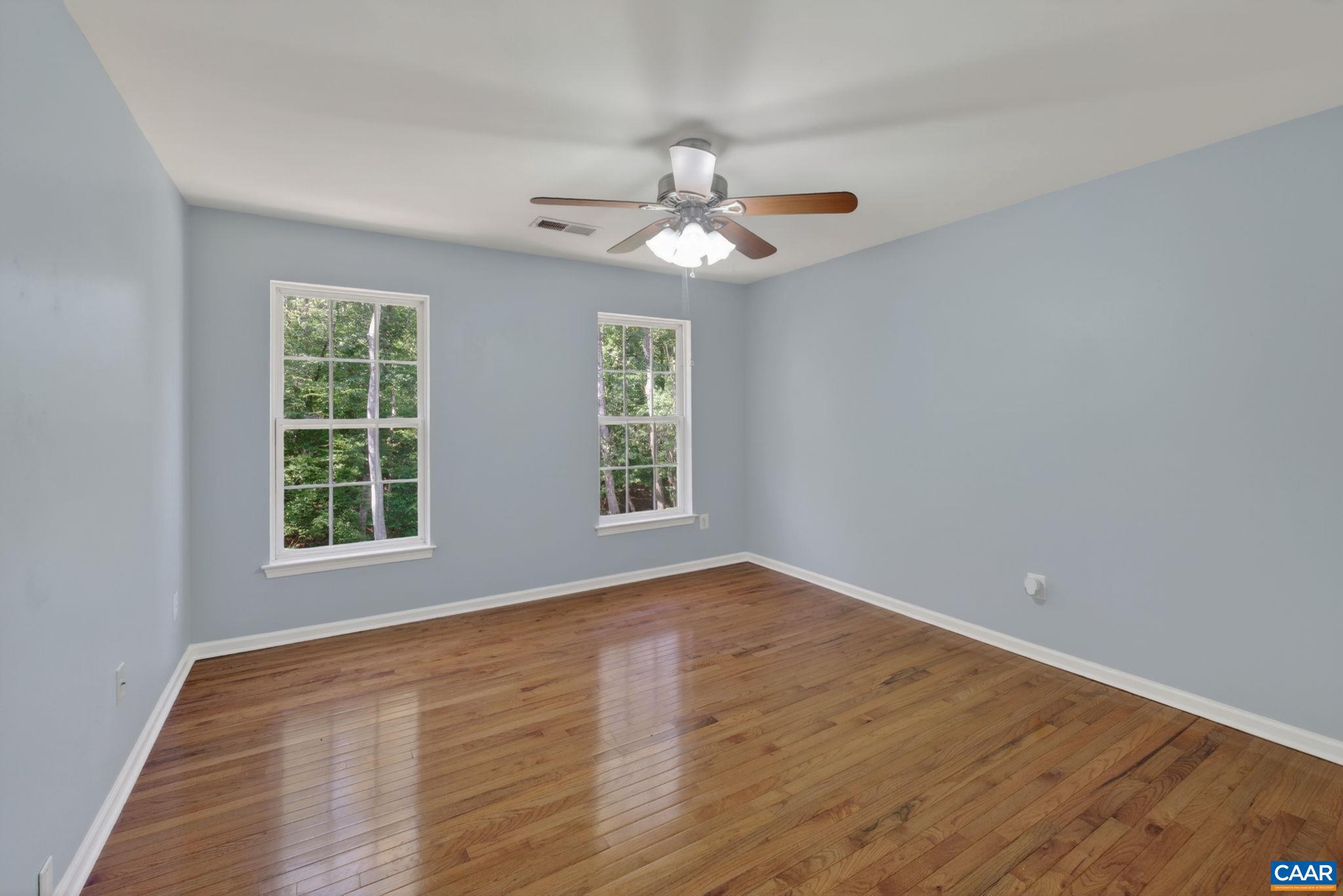 MOUNTAIN VIEW ESTATES - Residential