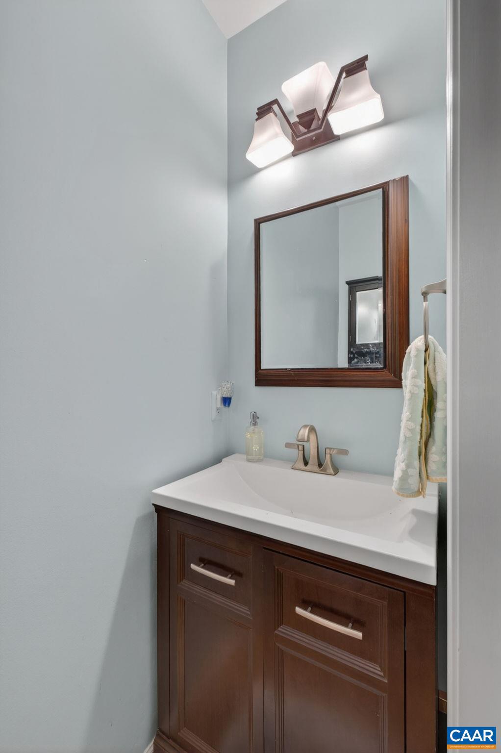 MOUNTAIN VIEW ESTATES - Residential