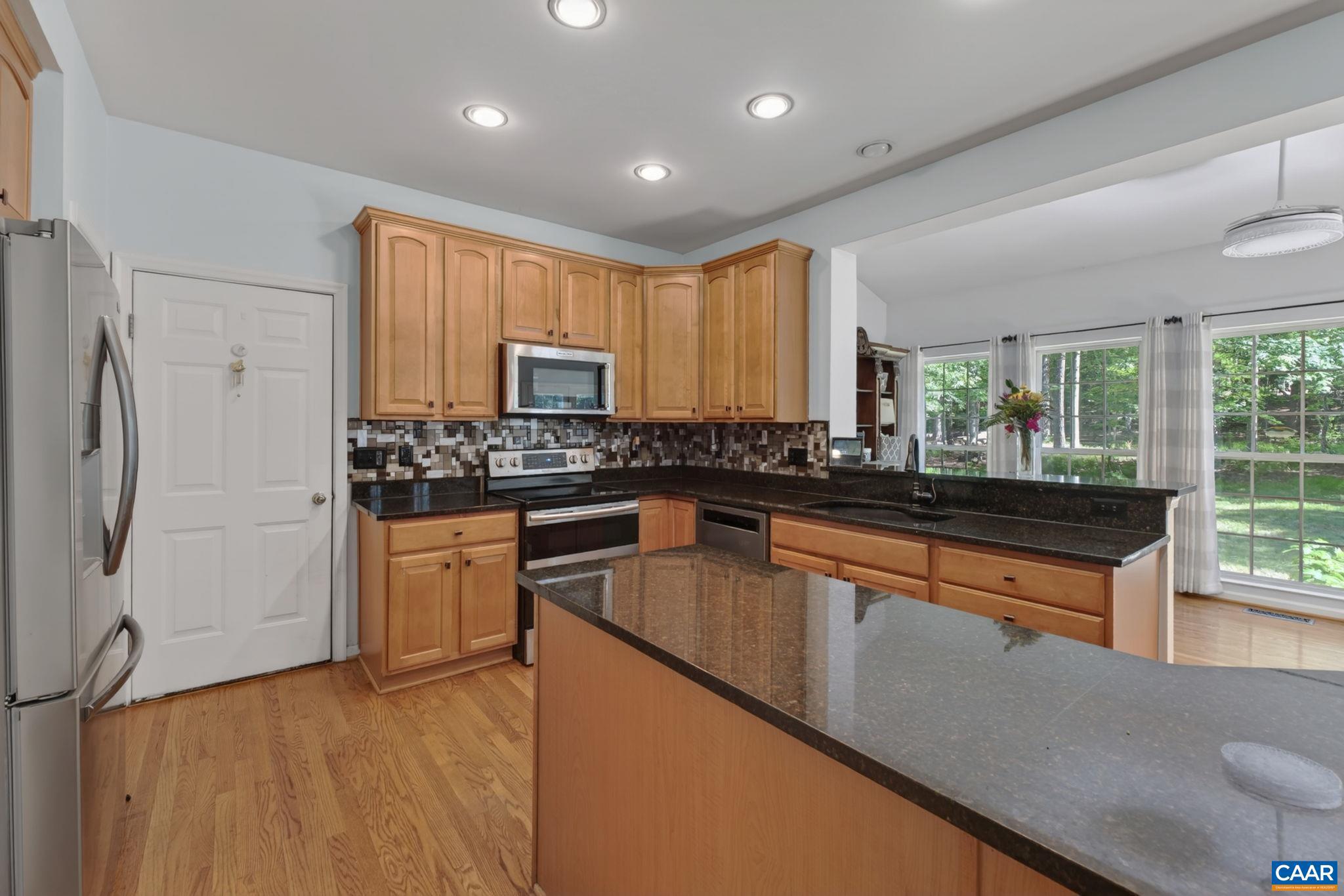 MOUNTAIN VIEW ESTATES - Residential