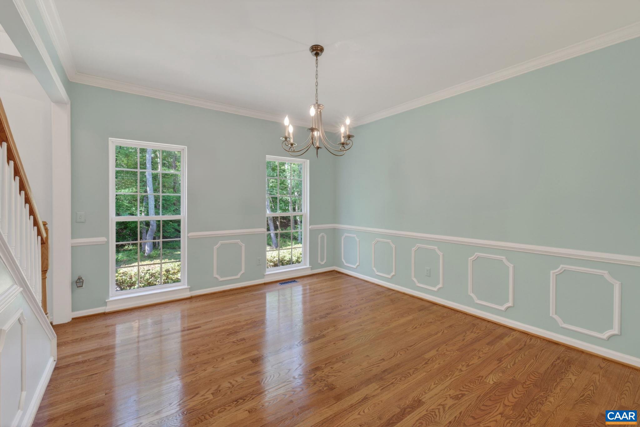 MOUNTAIN VIEW ESTATES - Residential