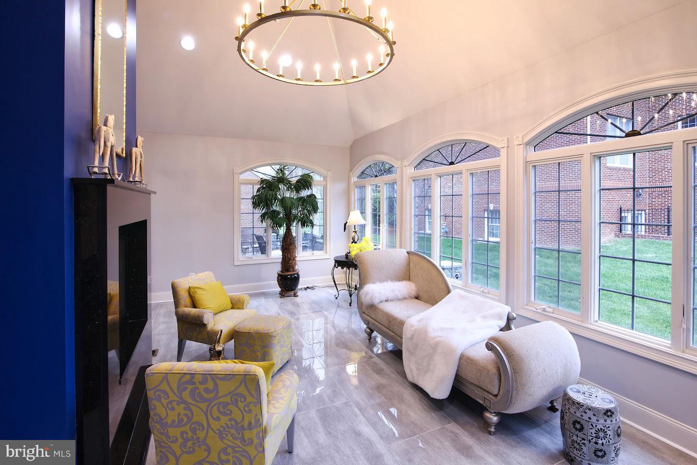 PATUXENT CHASE - Residential