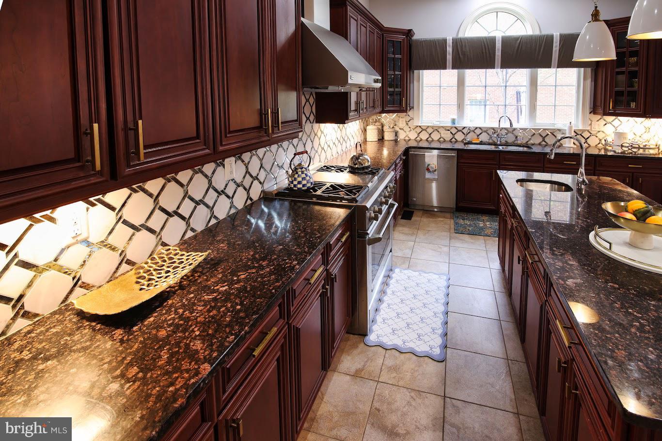 PATUXENT CHASE - Residential