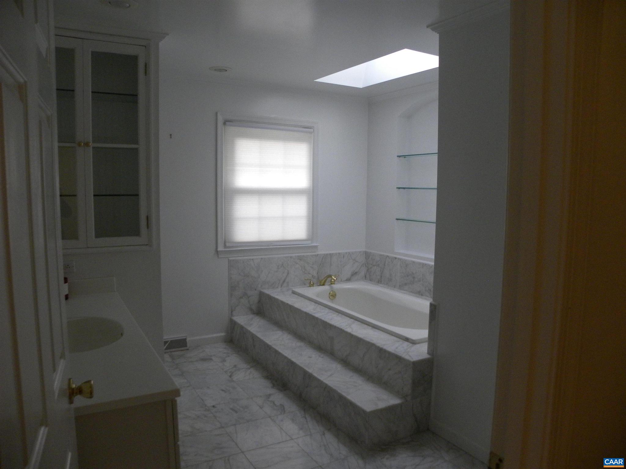 WILDWOOD VALLEY - Residential Lease